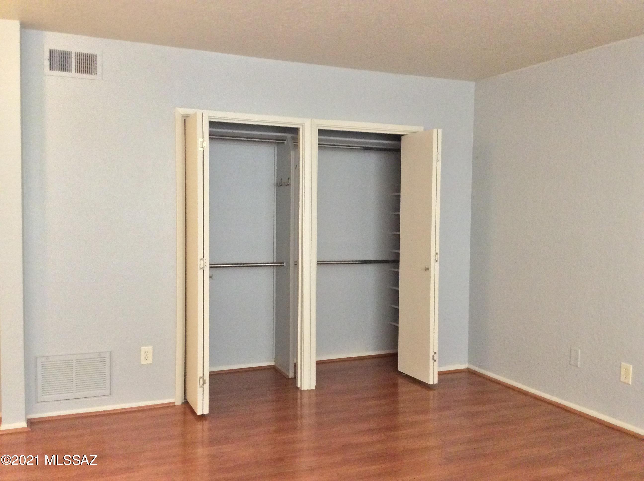 River Grove Condos. - Residential Lease