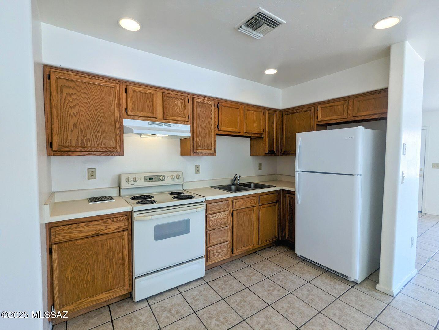 Golden Dawn Farms - Residential Lease