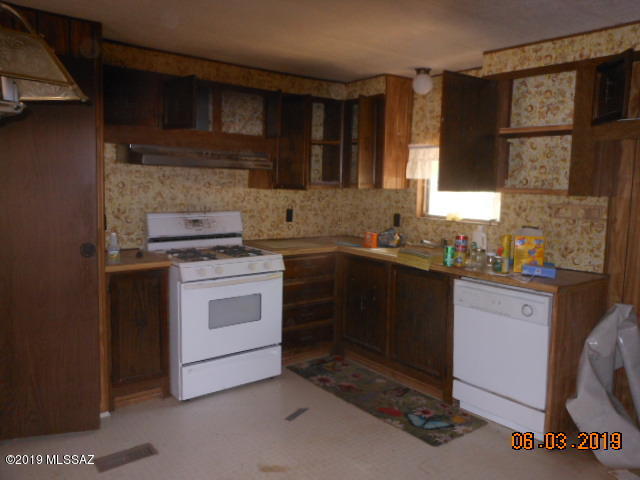 Mescal Lakes - Residential