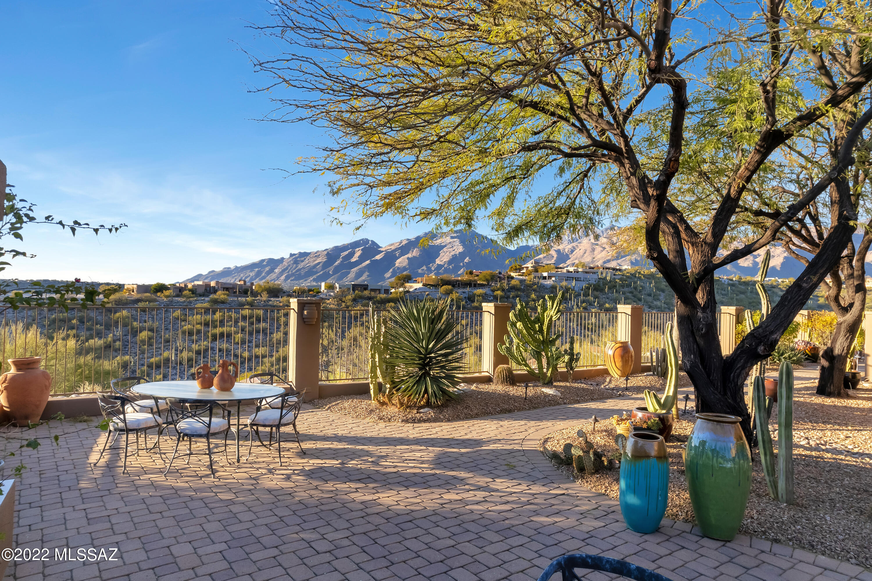 Sabino Mountain (1-290) - Residential