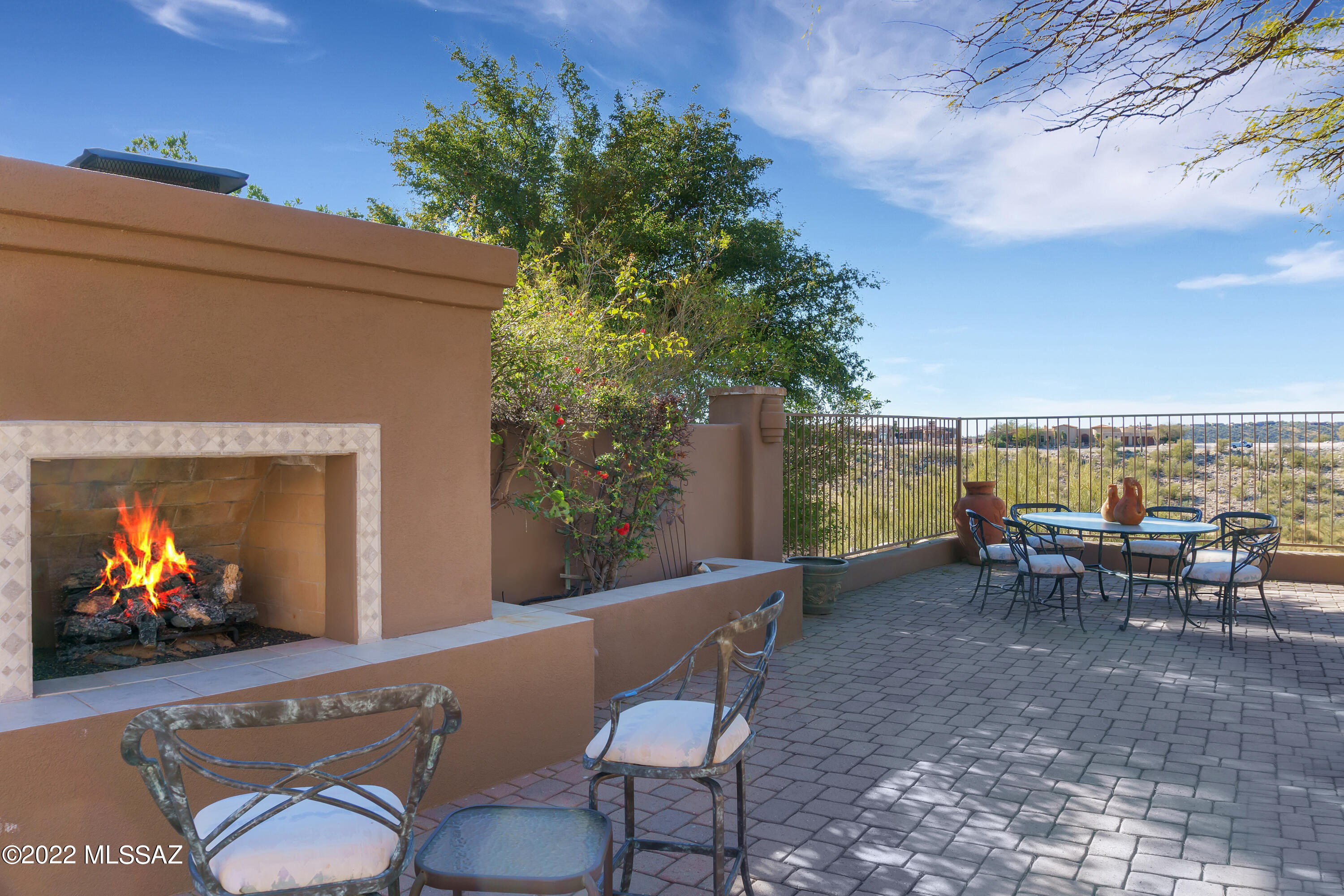 Sabino Mountain (1-290) - Residential