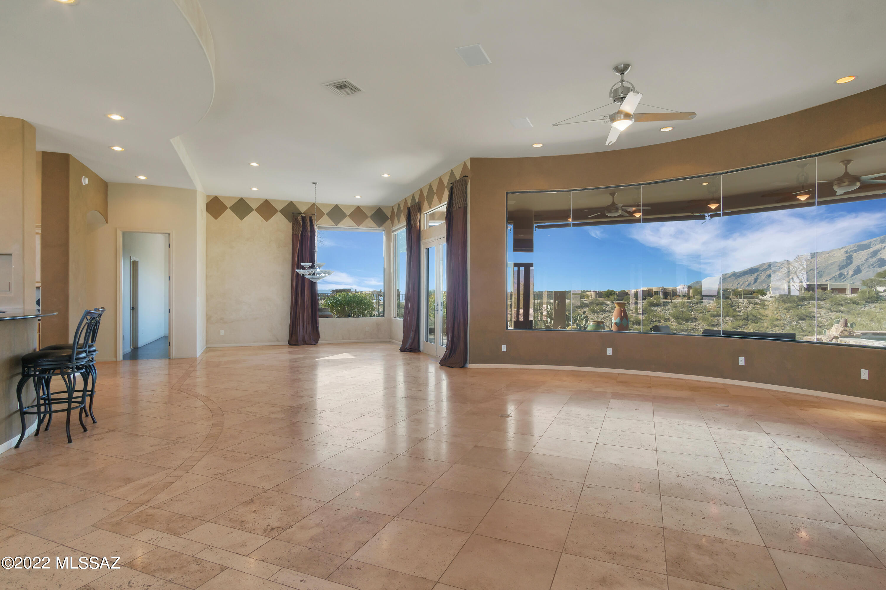 Sabino Mountain (1-290) - Residential