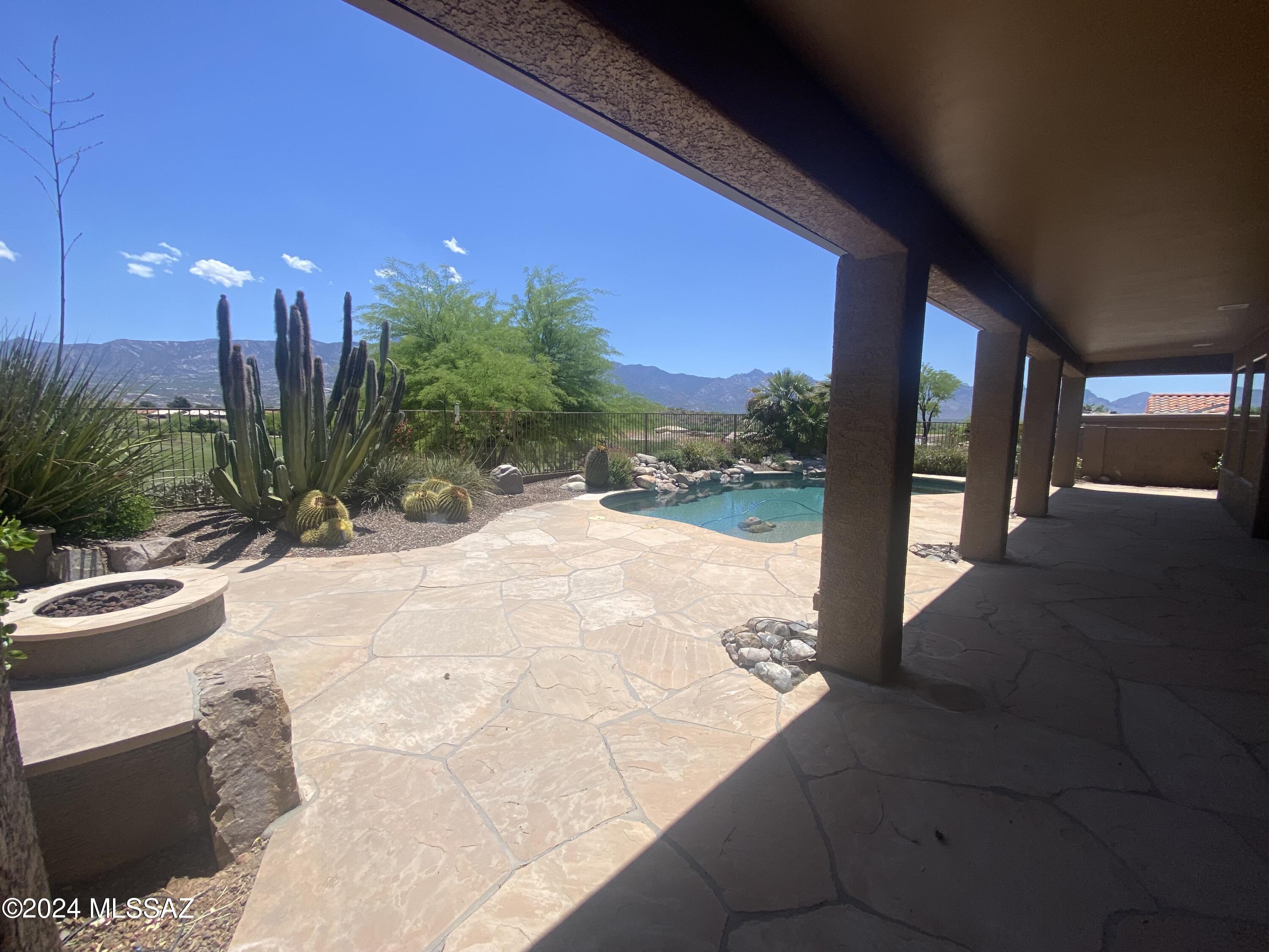 Beautiful property located in SaddleBrooke.
