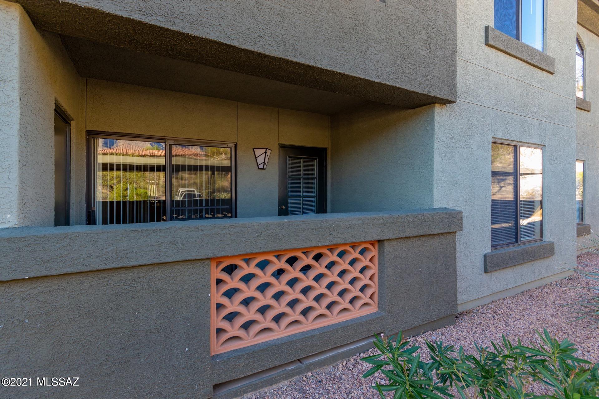 Veranda at Ventana Condominiums - Residential