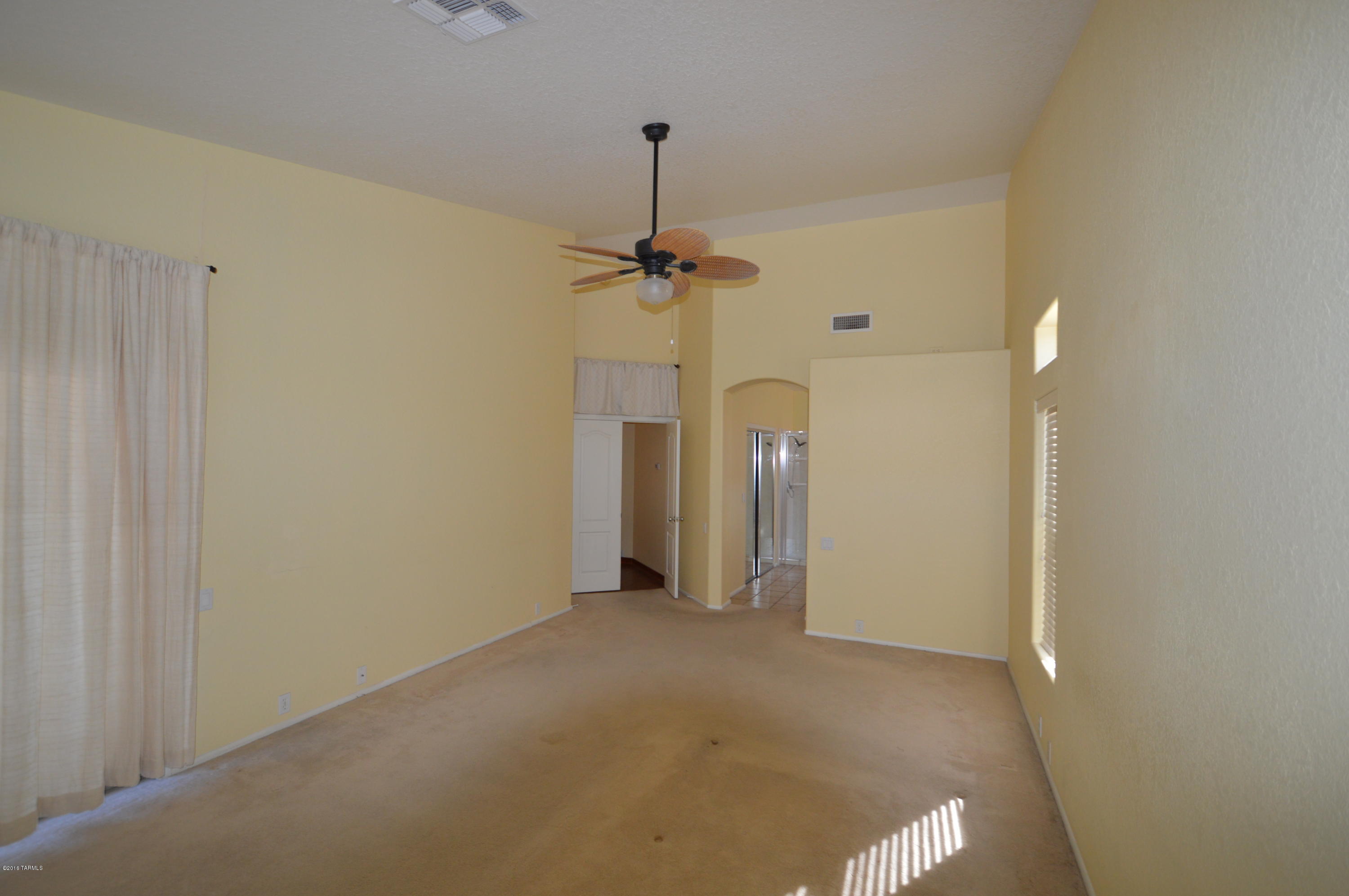 Canada Ridge (1-126) - Residential Lease