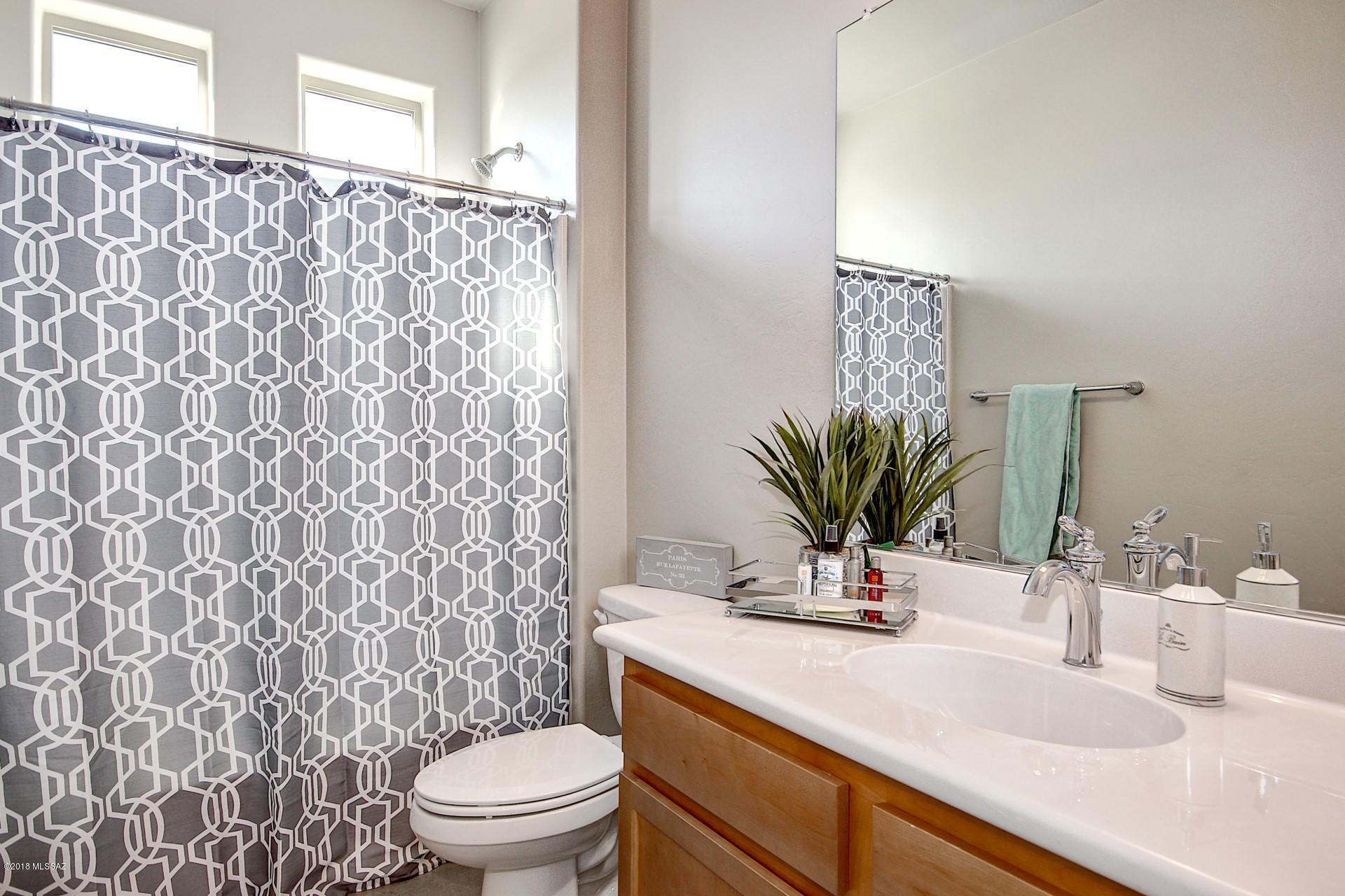Alamo Crossing - Residential