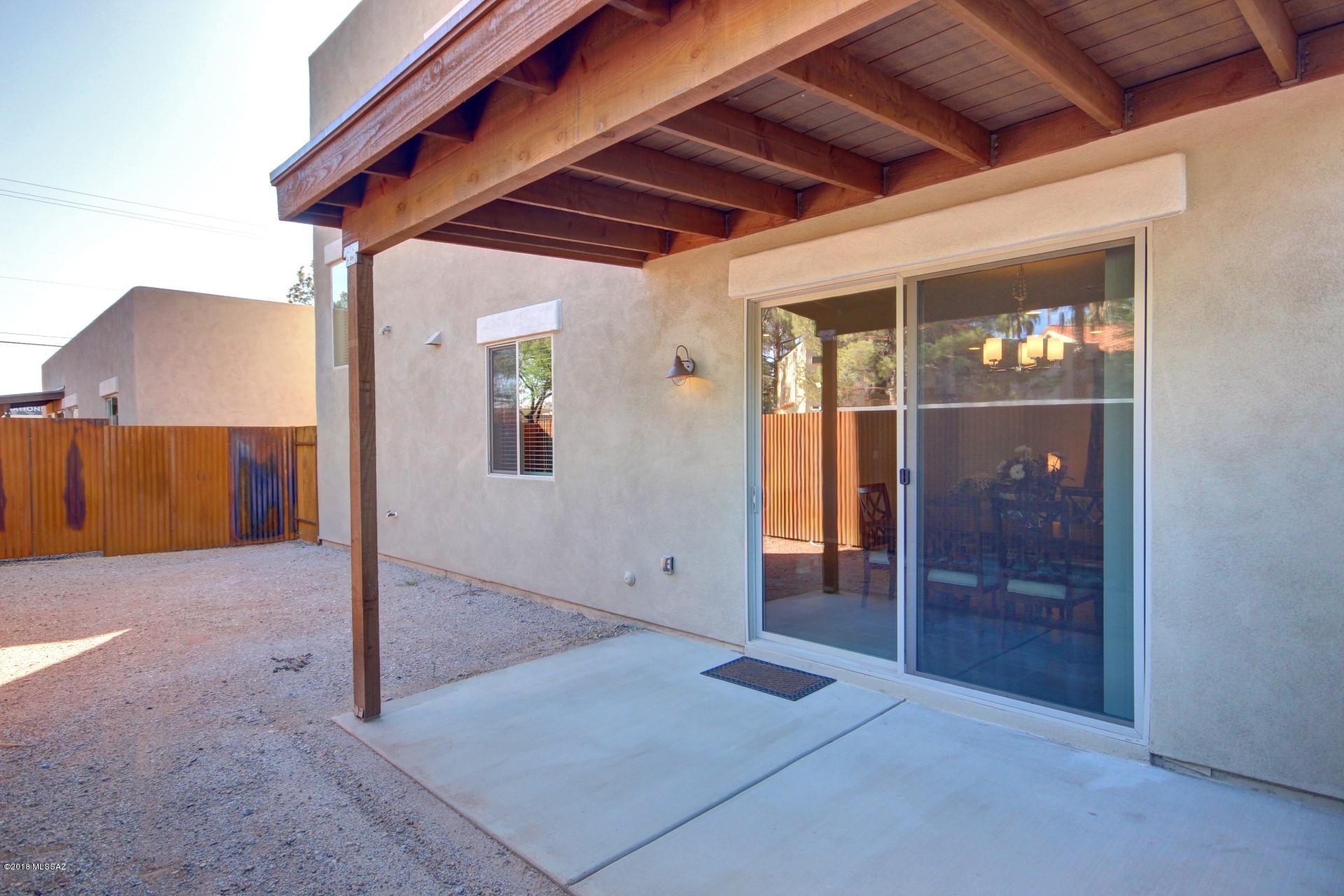 Alamo Crossing - Residential