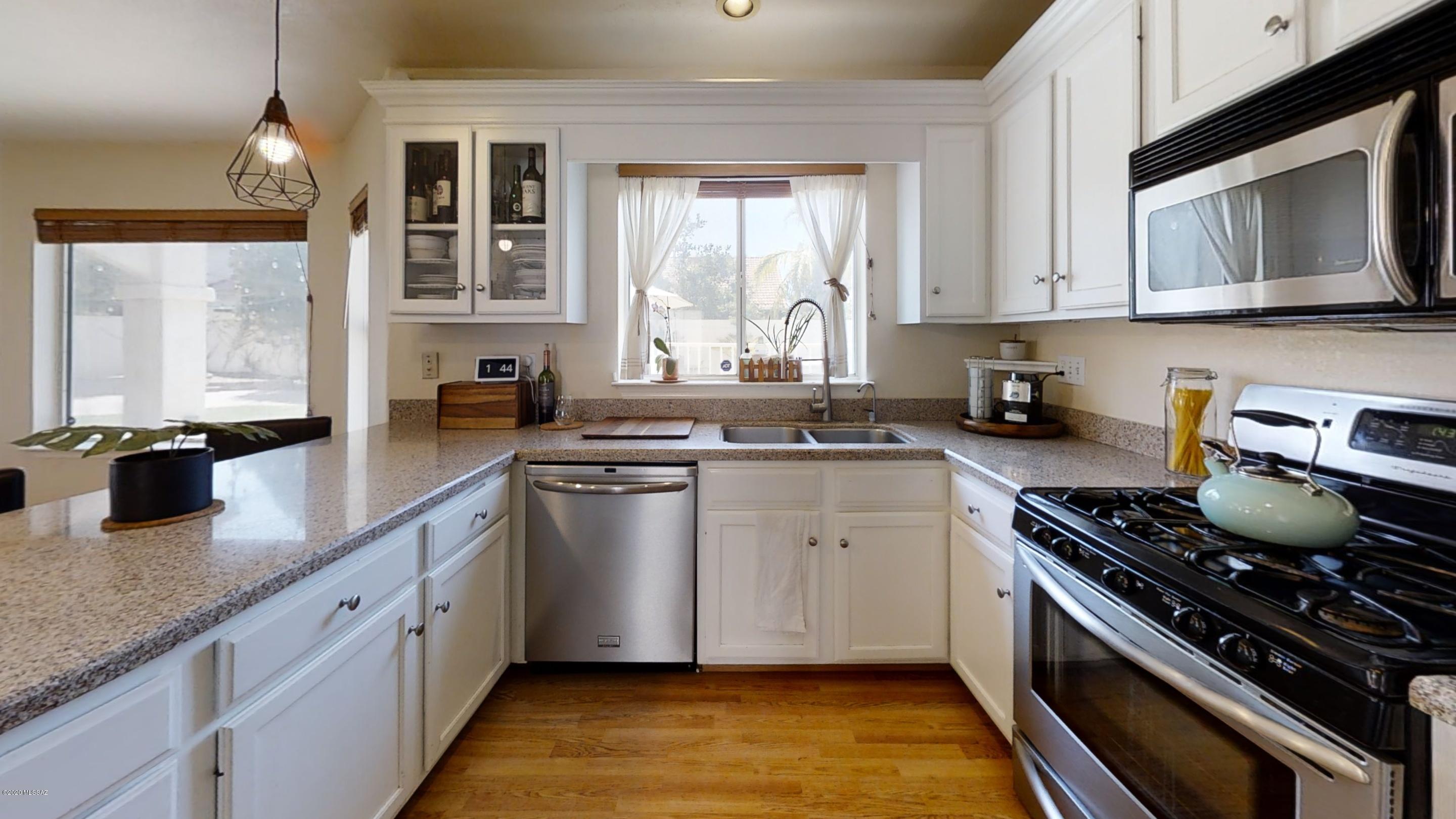Richmond Place II (1-39) - Residential