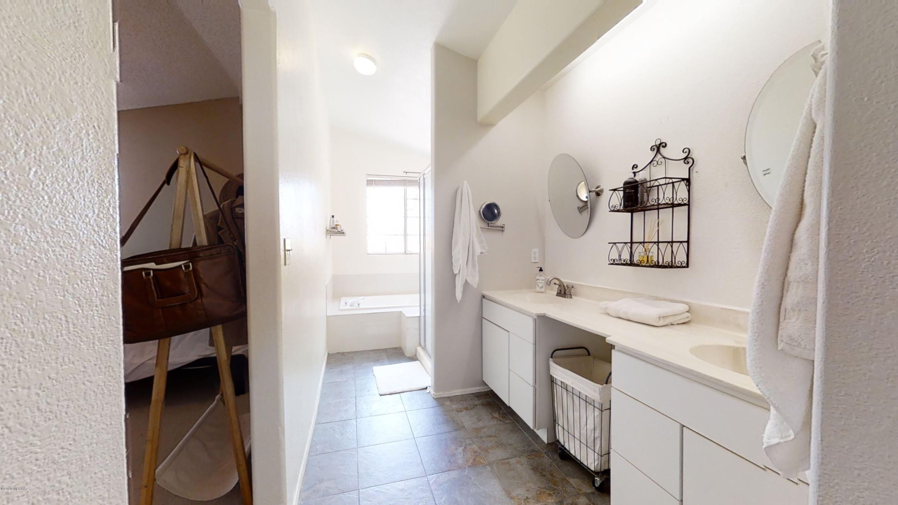 Richmond Place II (1-39) - Residential