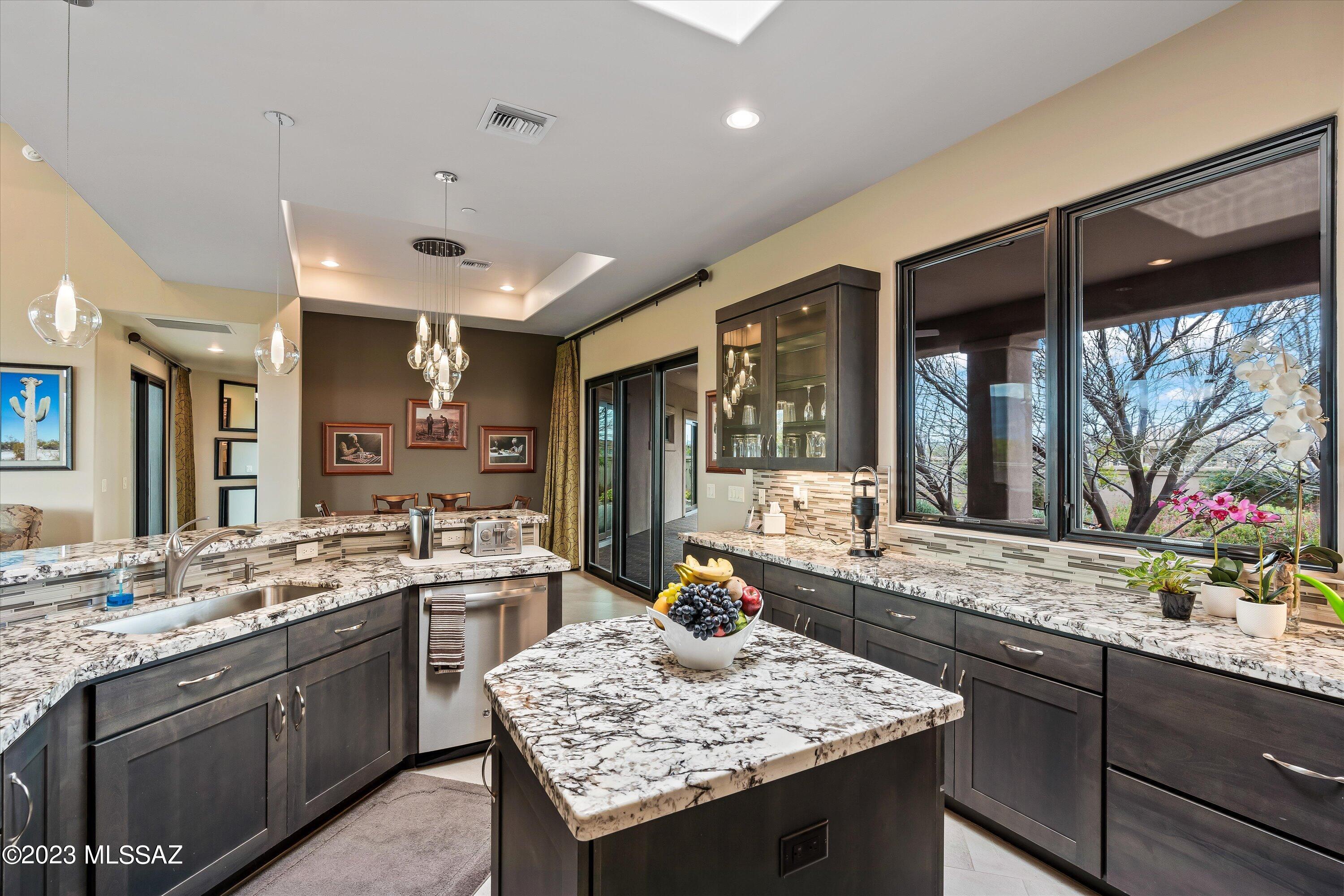 Coyote Creek (1-395) - Residential