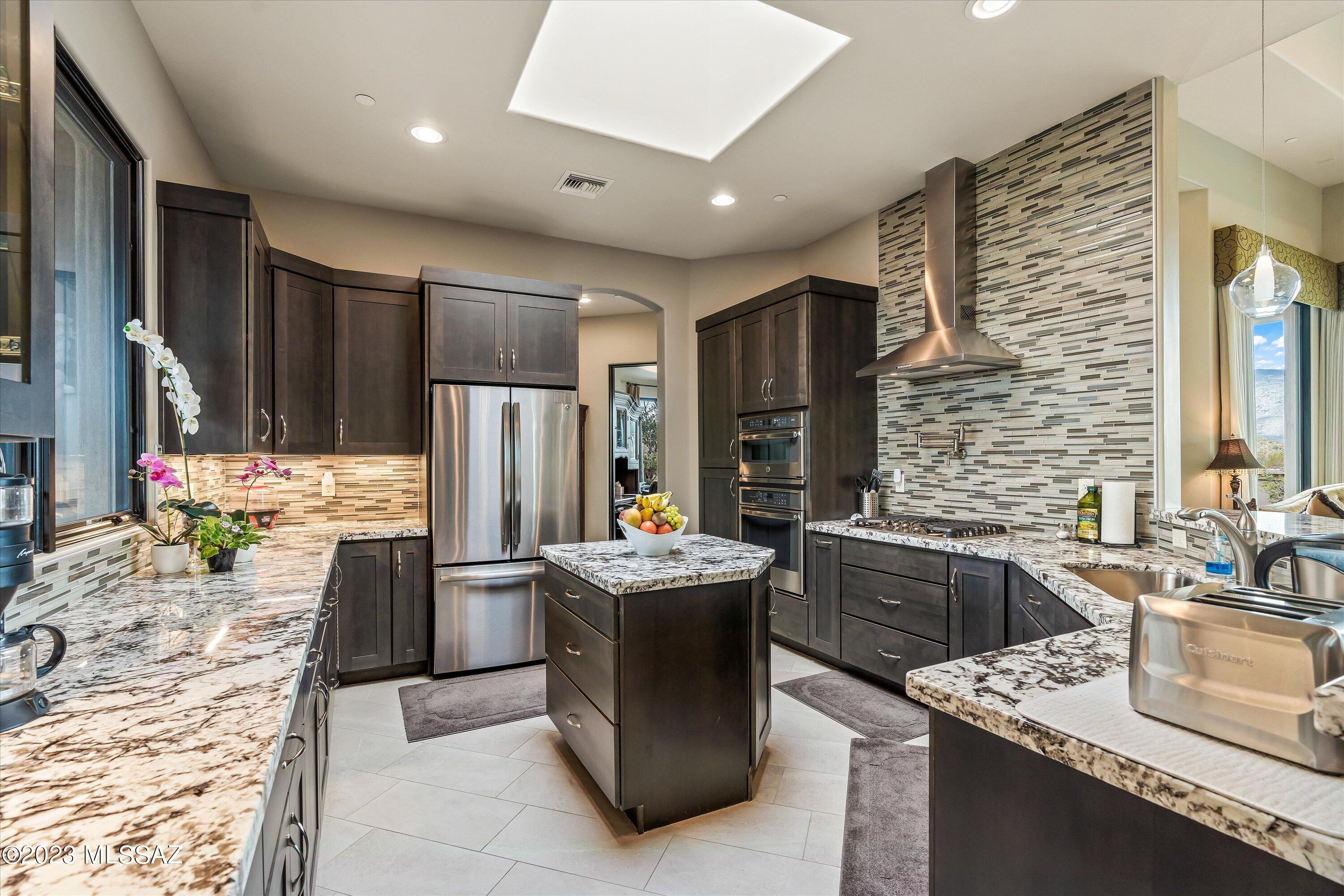 Coyote Creek (1-395) - Residential