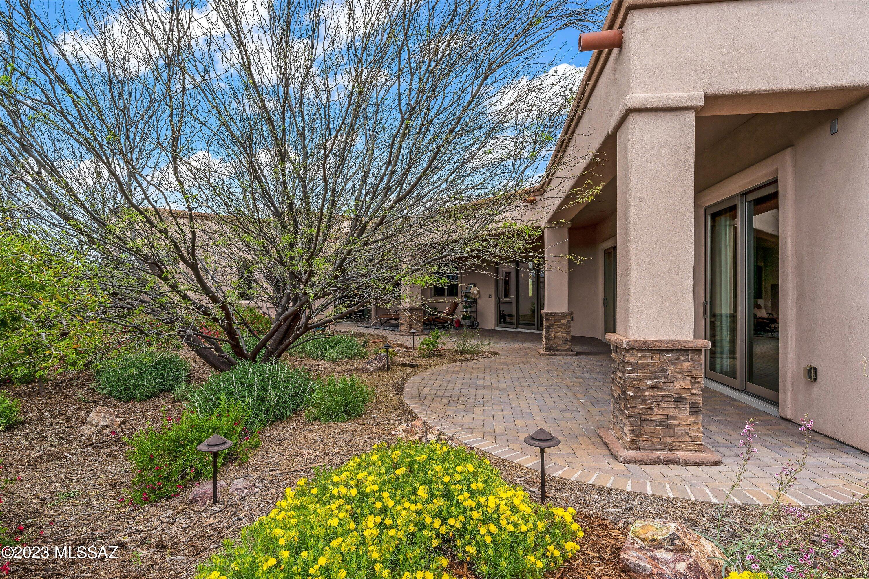 Coyote Creek (1-395) - Residential