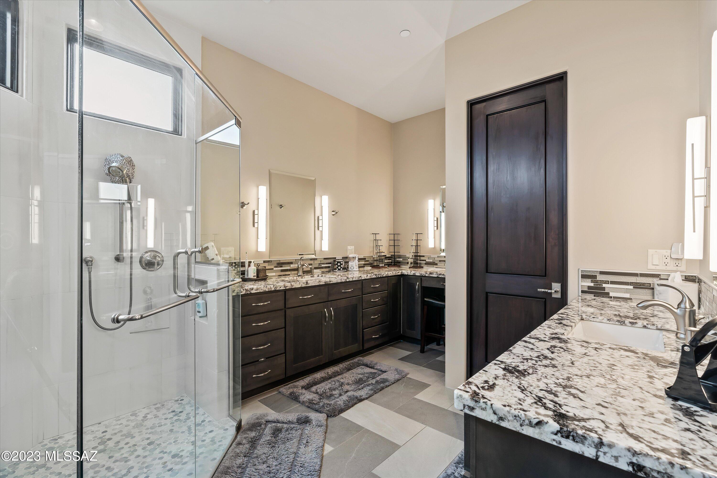 Coyote Creek (1-395) - Residential
