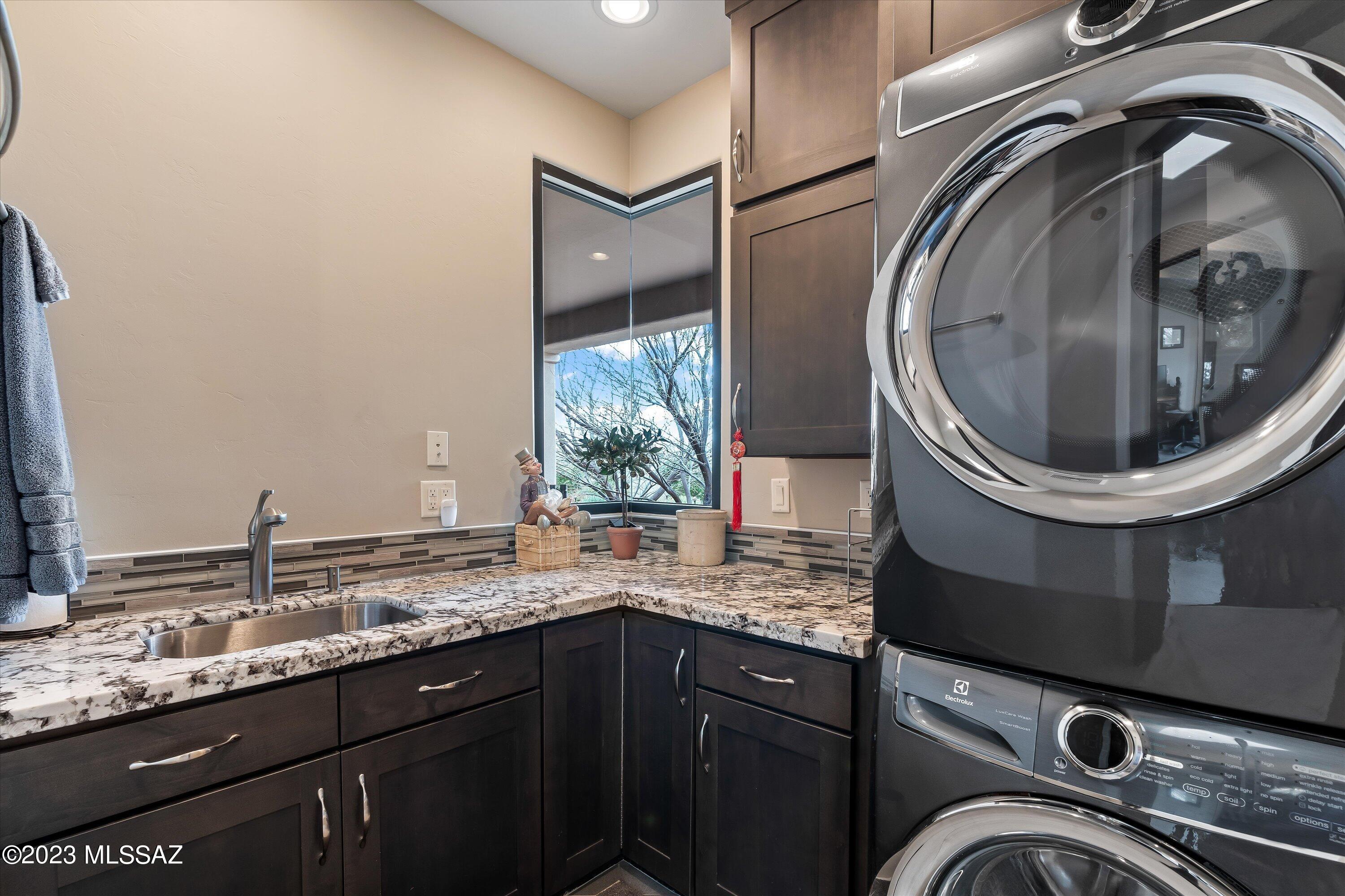 Coyote Creek (1-395) - Residential