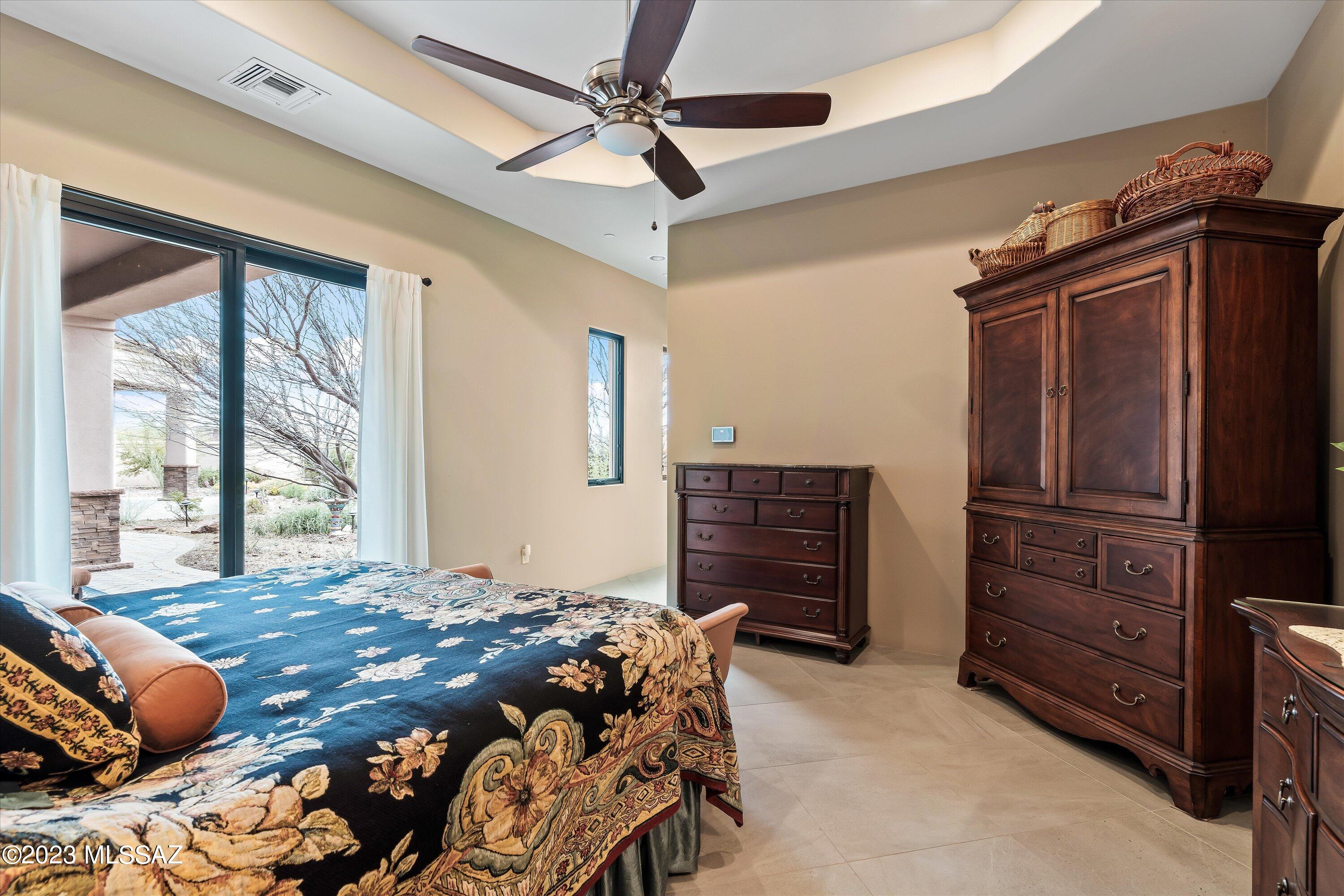 Coyote Creek (1-395) - Residential