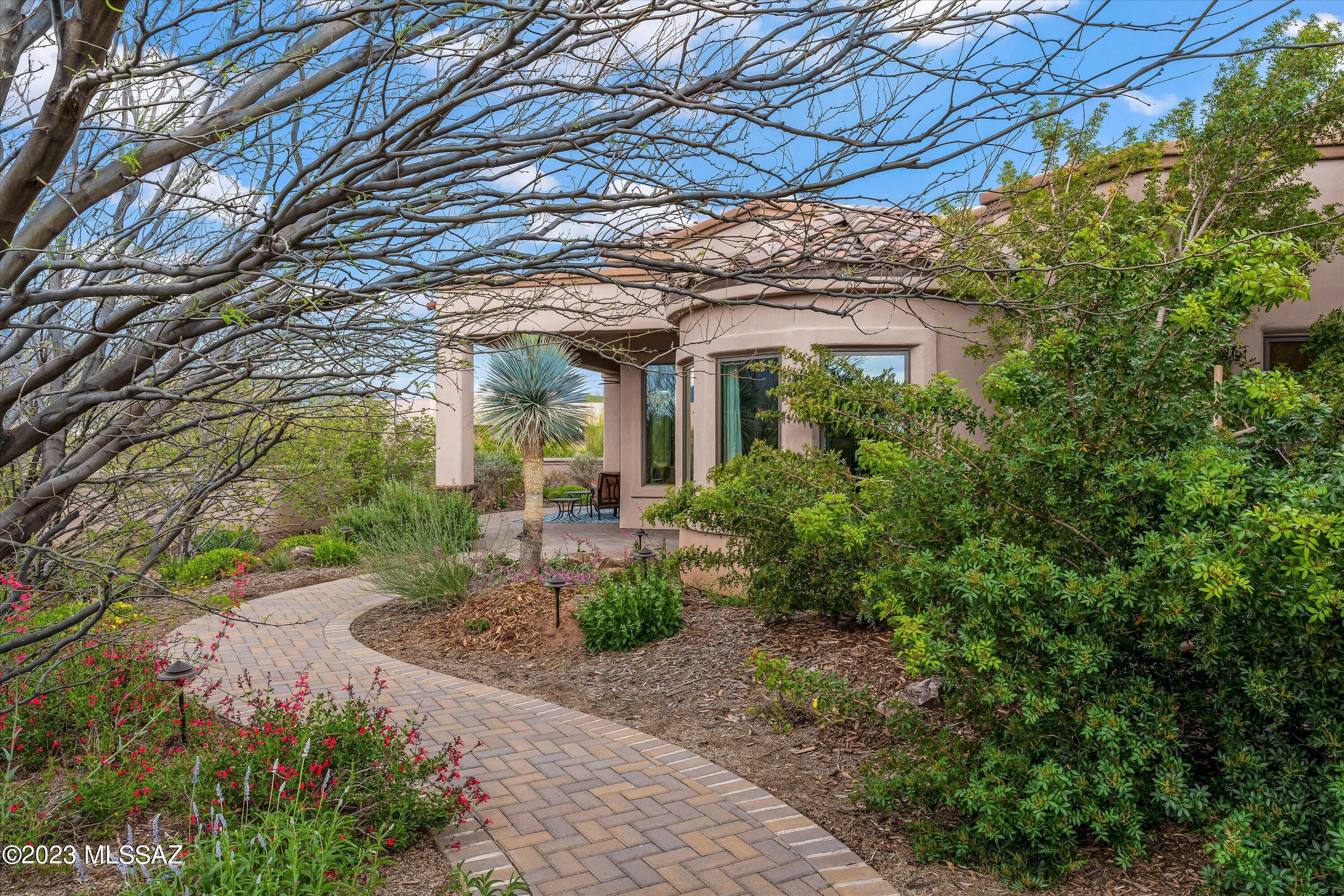 Coyote Creek (1-395) - Residential
