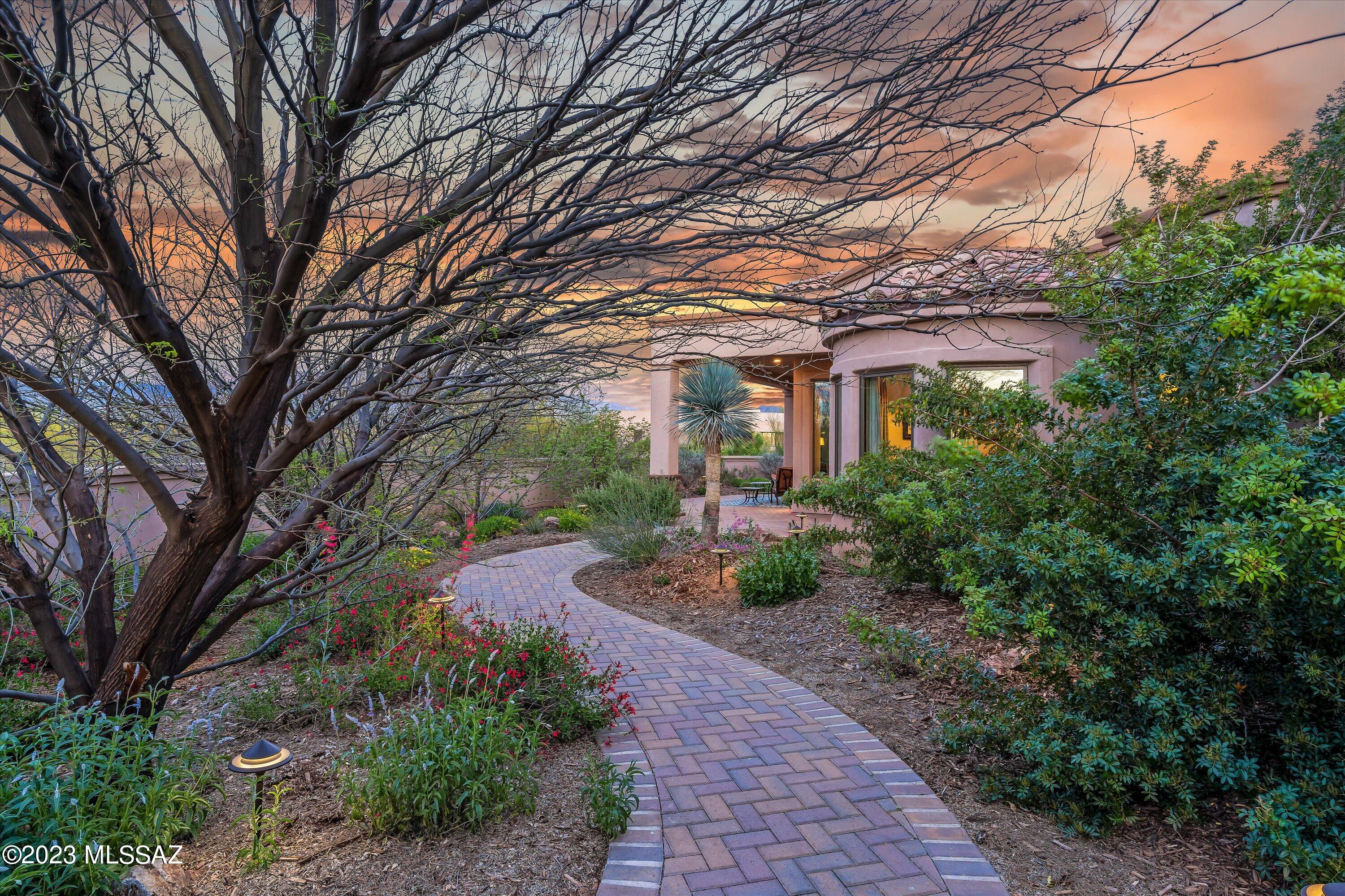 Coyote Creek (1-395) - Residential