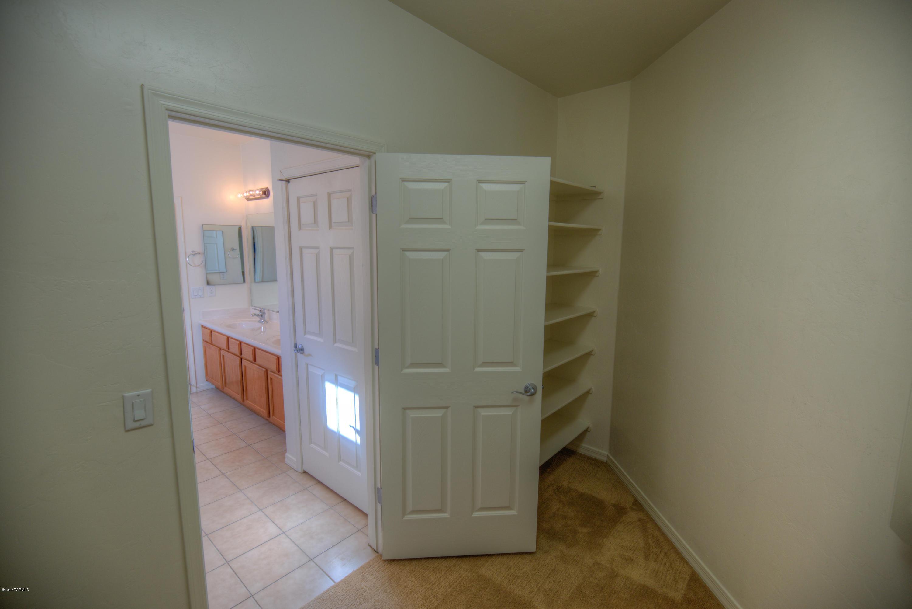 Las Campanas Village (1-111) - Residential Lease