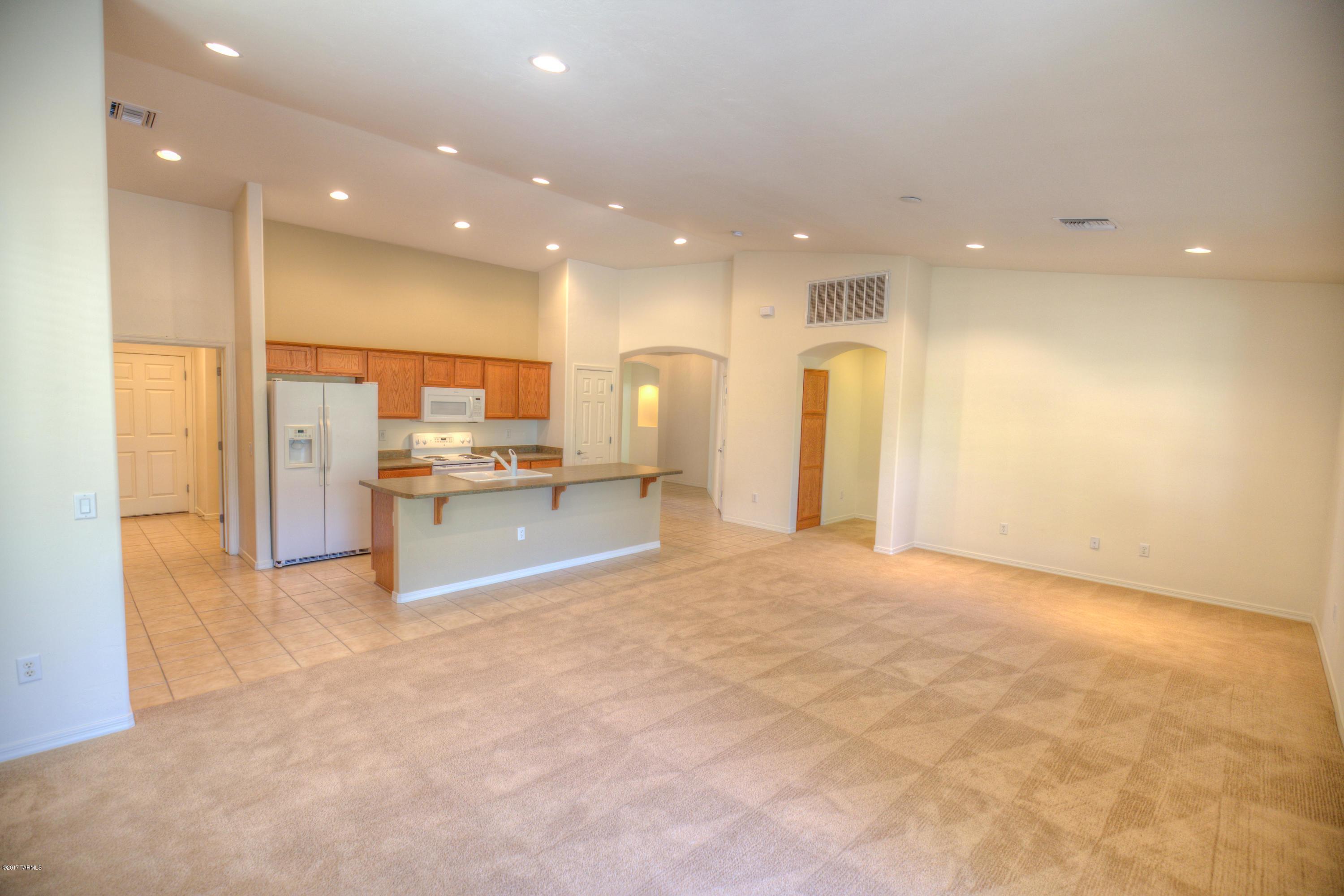 Las Campanas Village (1-111) - Residential Lease