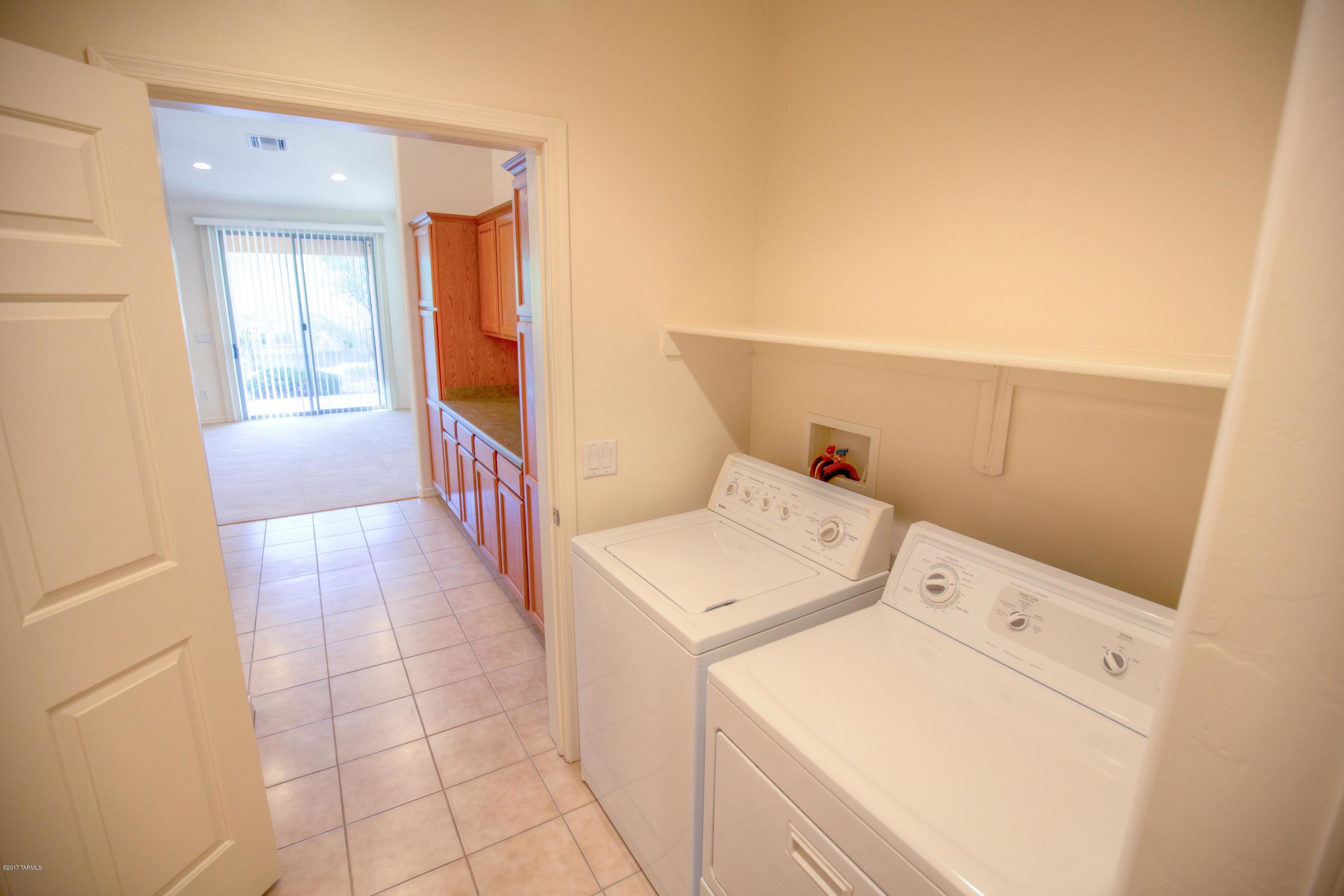 Las Campanas Village (1-111) - Residential Lease