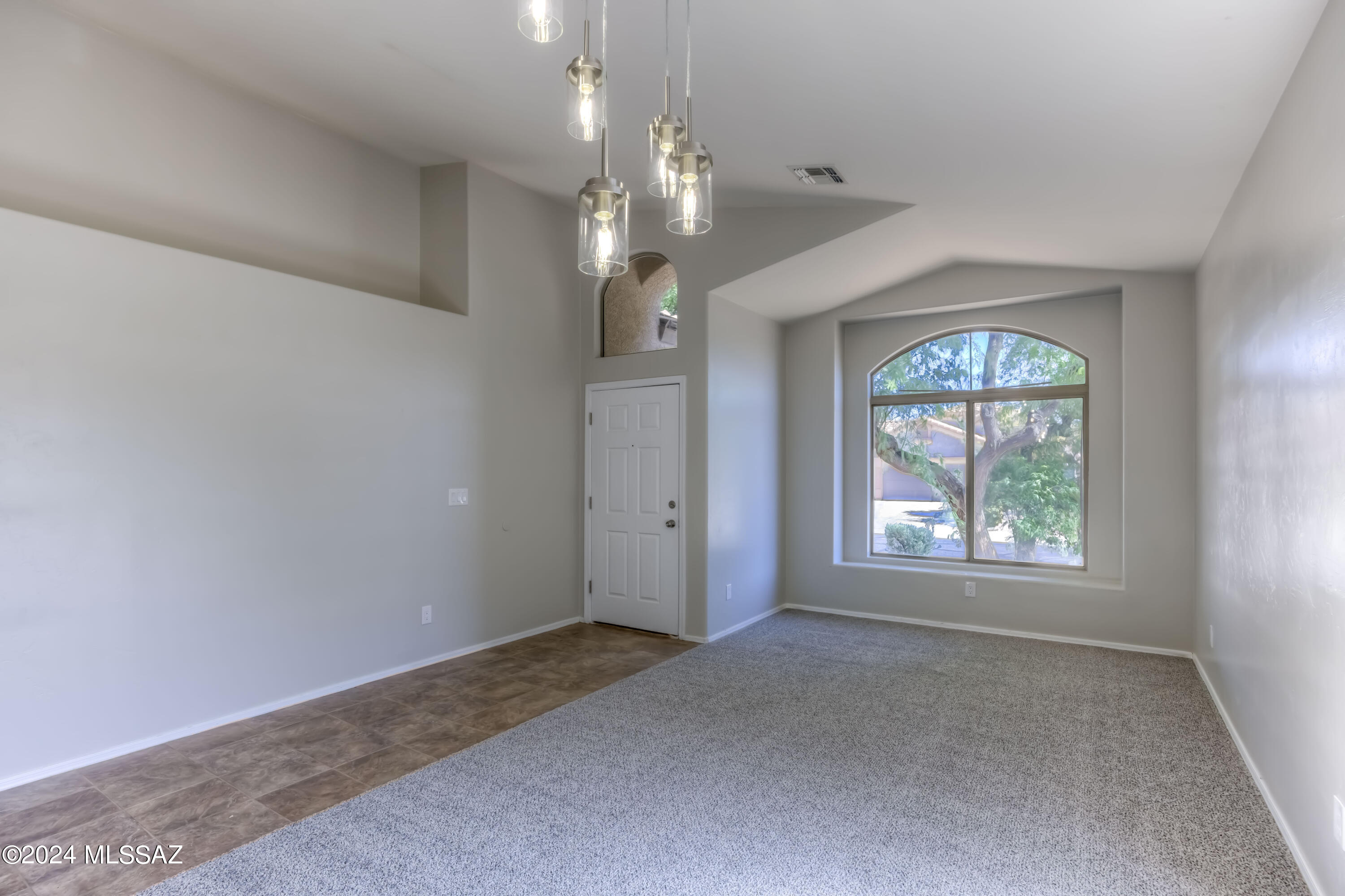 Silverbell Place (1-153) - Residential