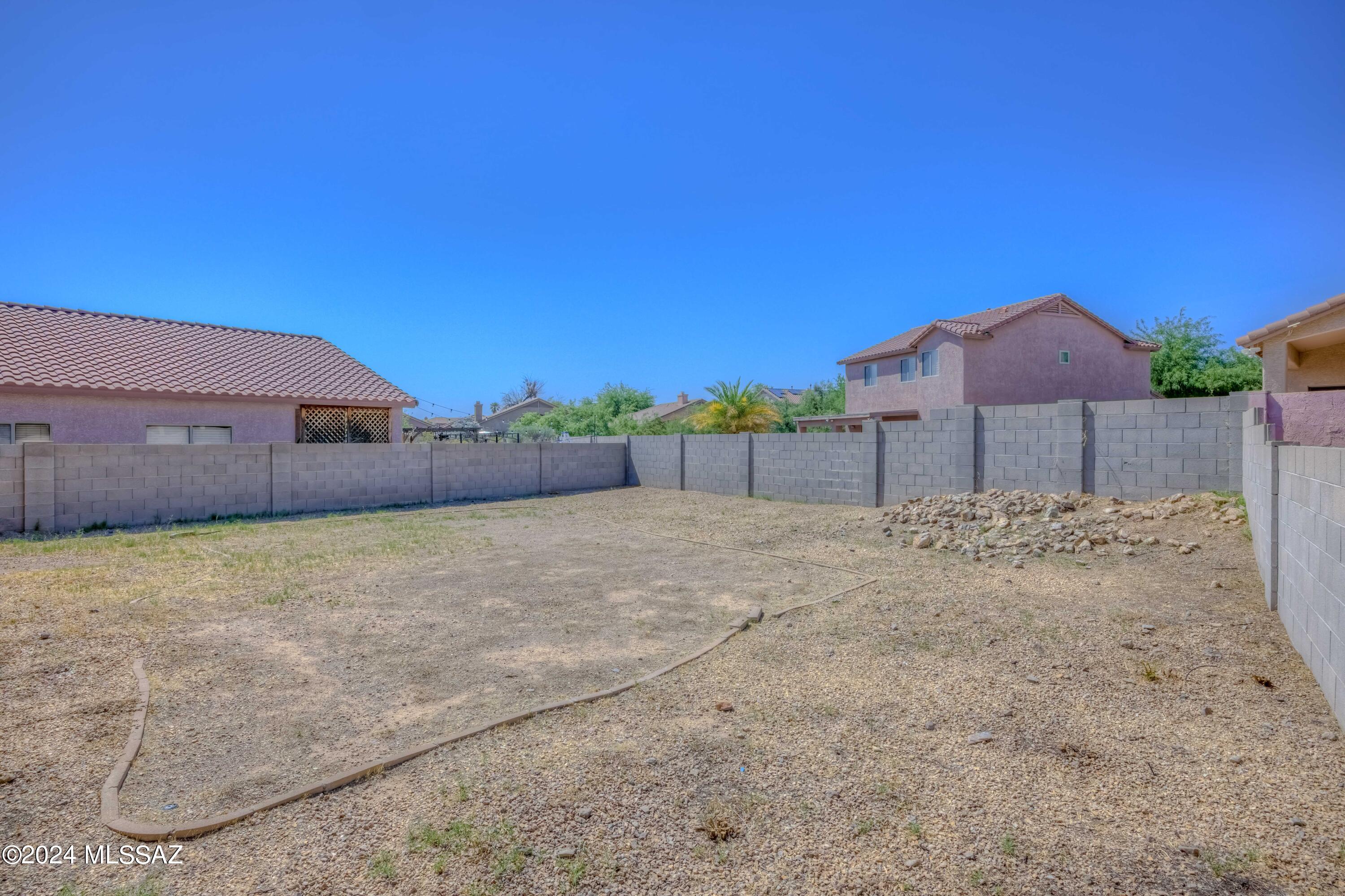 Silverbell Place (1-153) - Residential