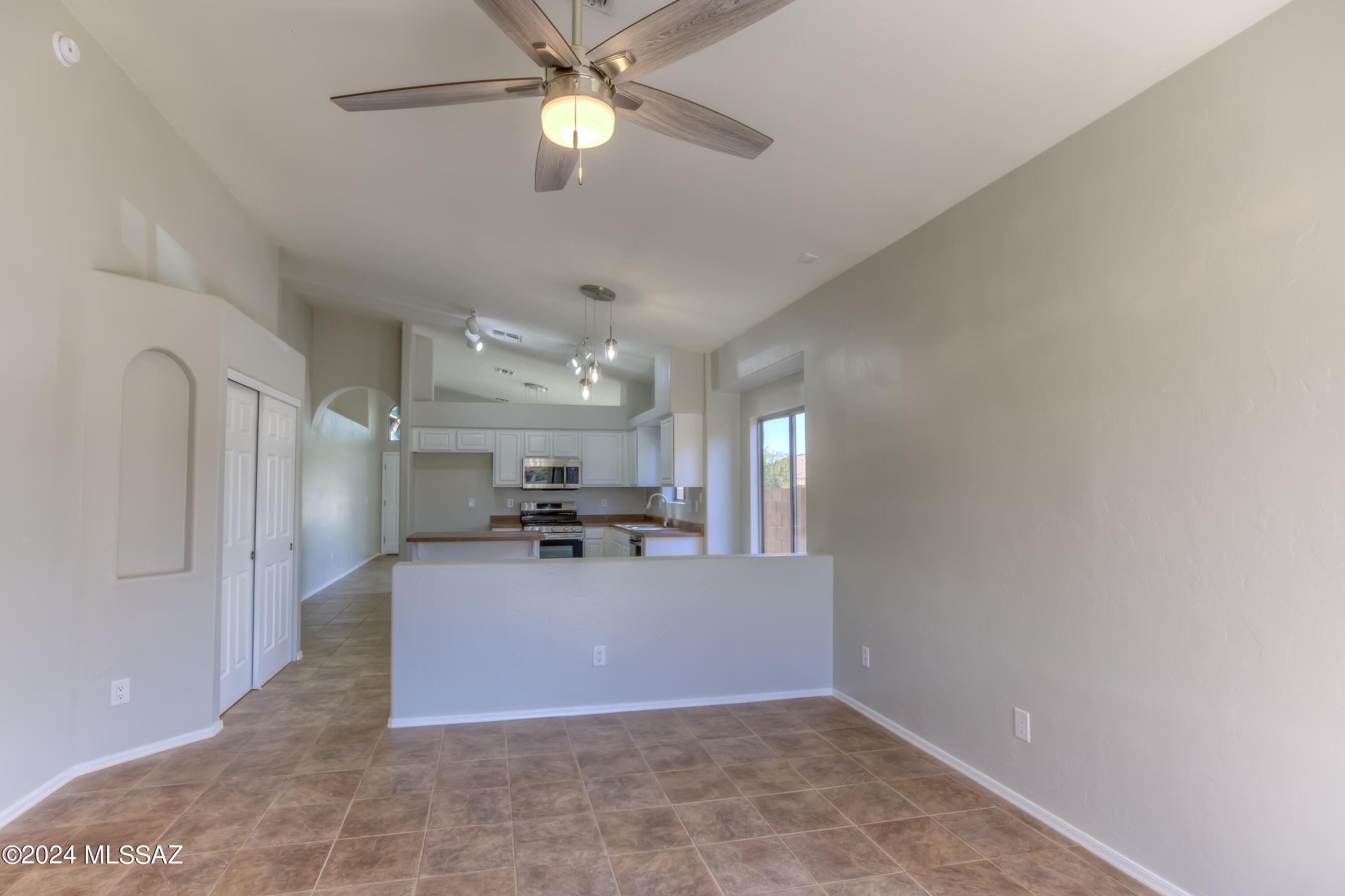 Silverbell Place (1-153) - Residential
