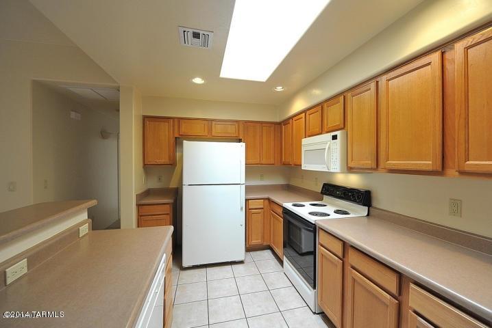 Barrio Centro (1-84) - Residential Lease