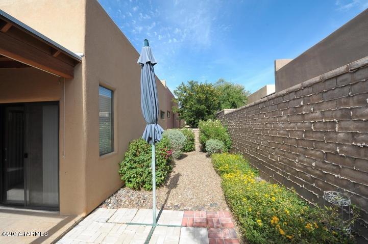 Barrio Centro (1-84) - Residential Lease