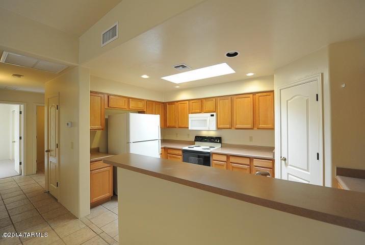 Barrio Centro (1-84) - Residential Lease