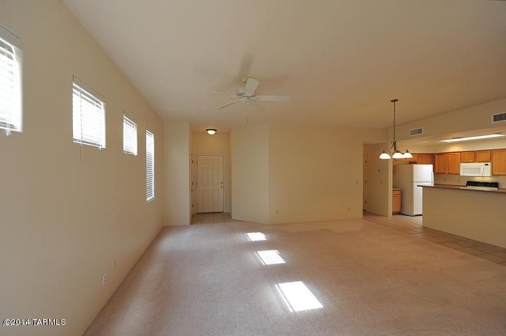 Barrio Centro (1-84) - Residential Lease