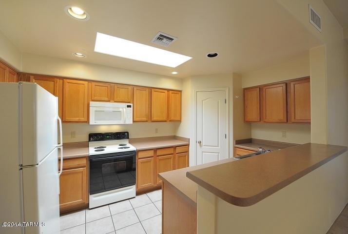 Barrio Centro (1-84) - Residential Lease