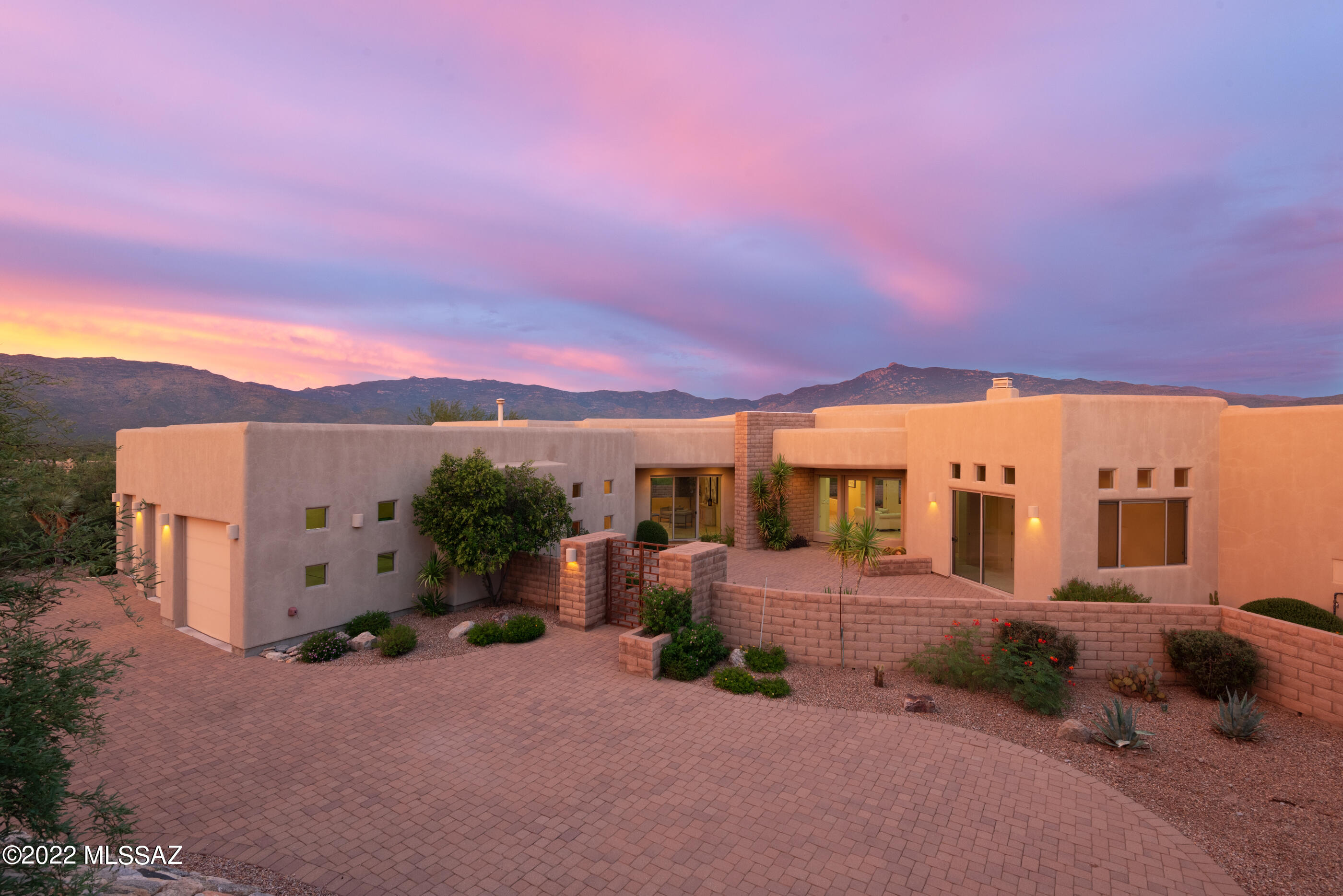Coyote Creek (1-395) - Residential