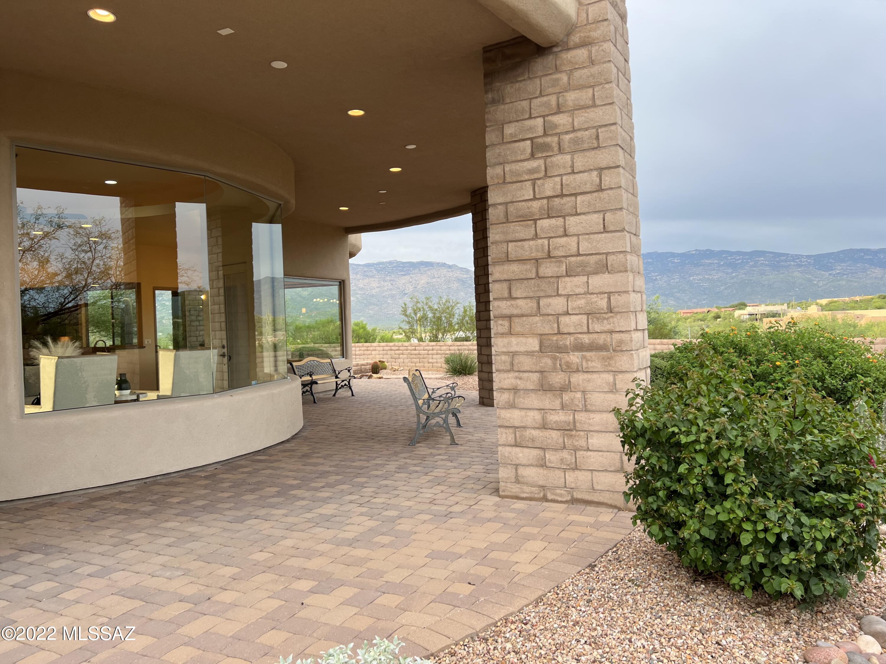 Coyote Creek (1-395) - Residential