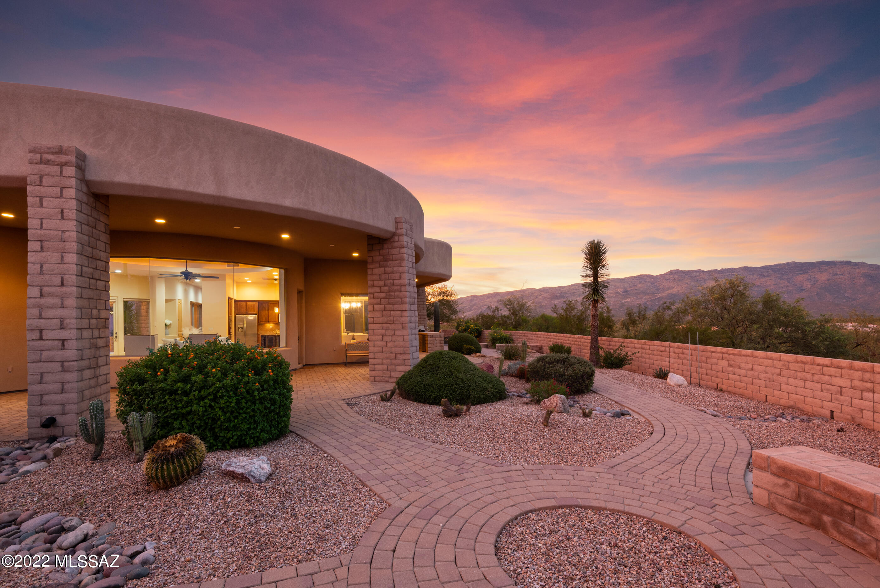 Coyote Creek (1-395) - Residential