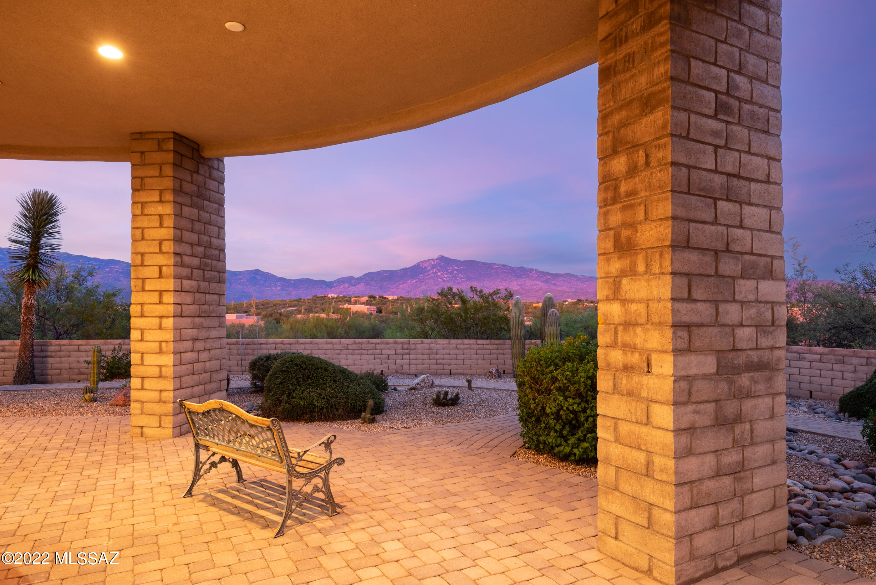 Coyote Creek (1-395) - Residential