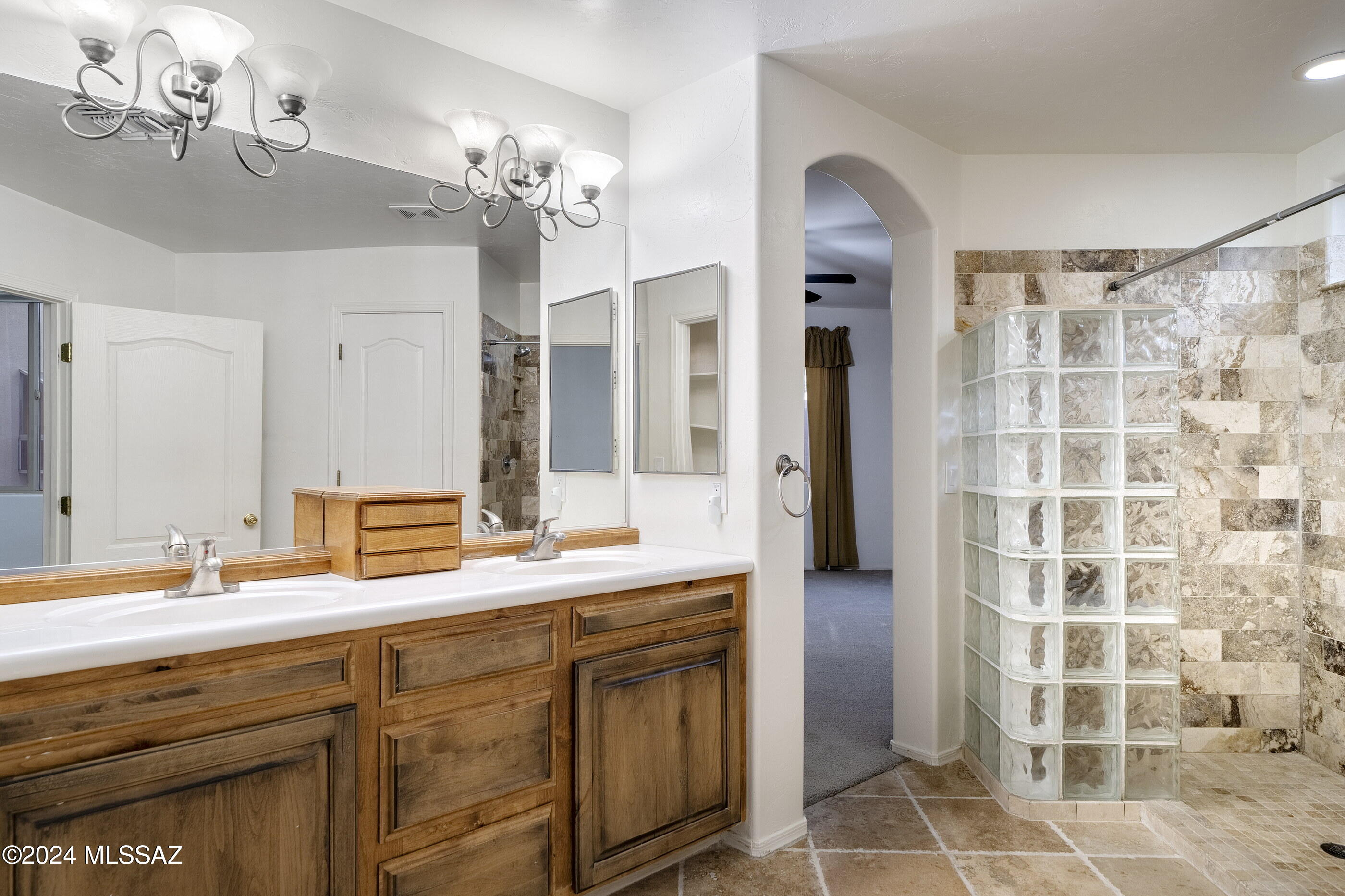 Rancho Esperero (1-343) - Residential