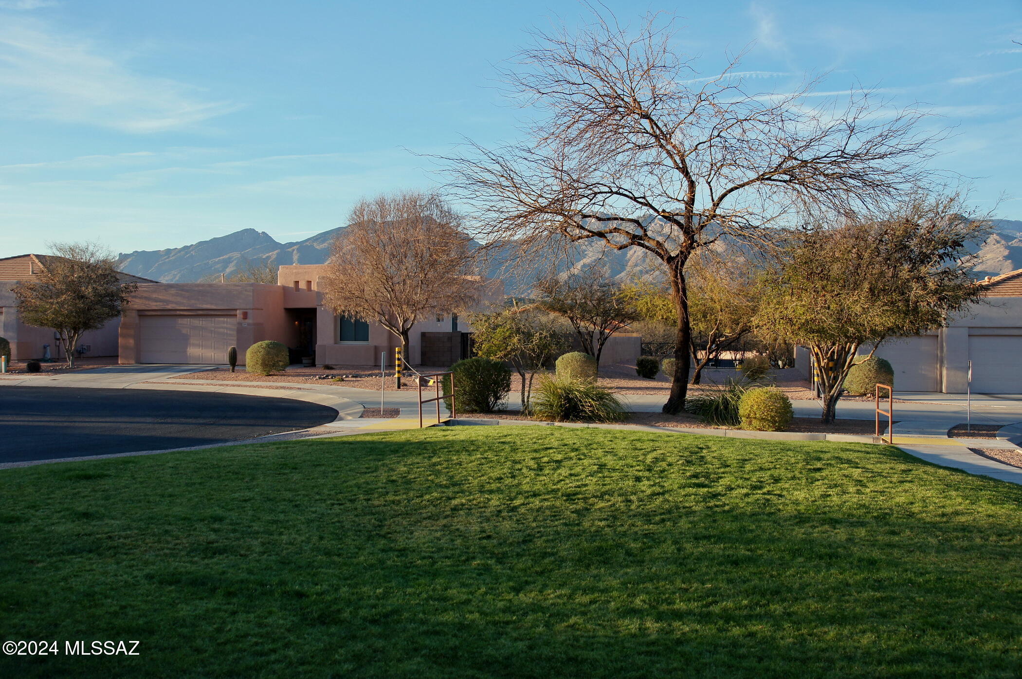 Rancho Esperero (1-343) - Residential