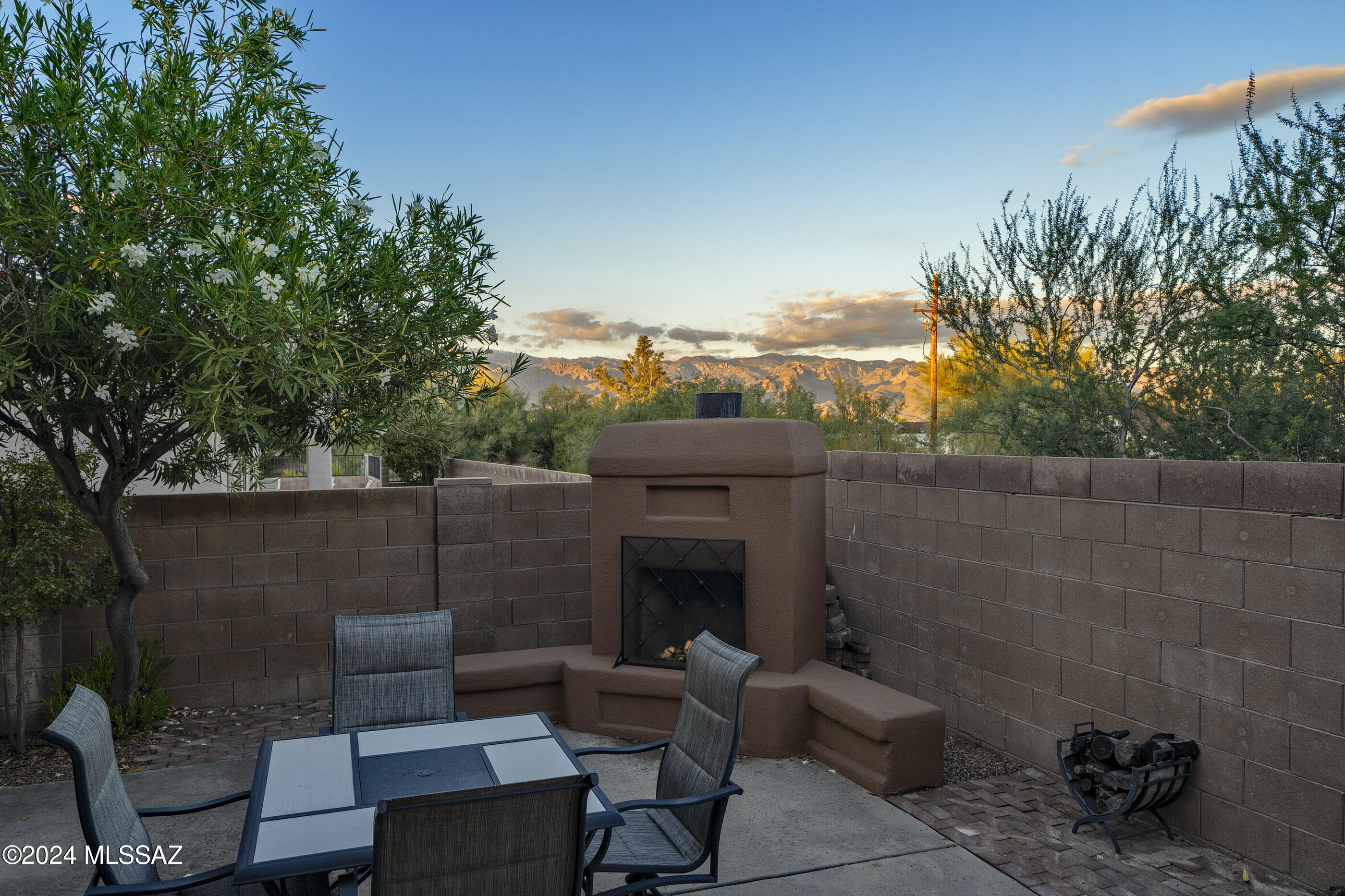 Rancho Esperero (1-343) - Residential