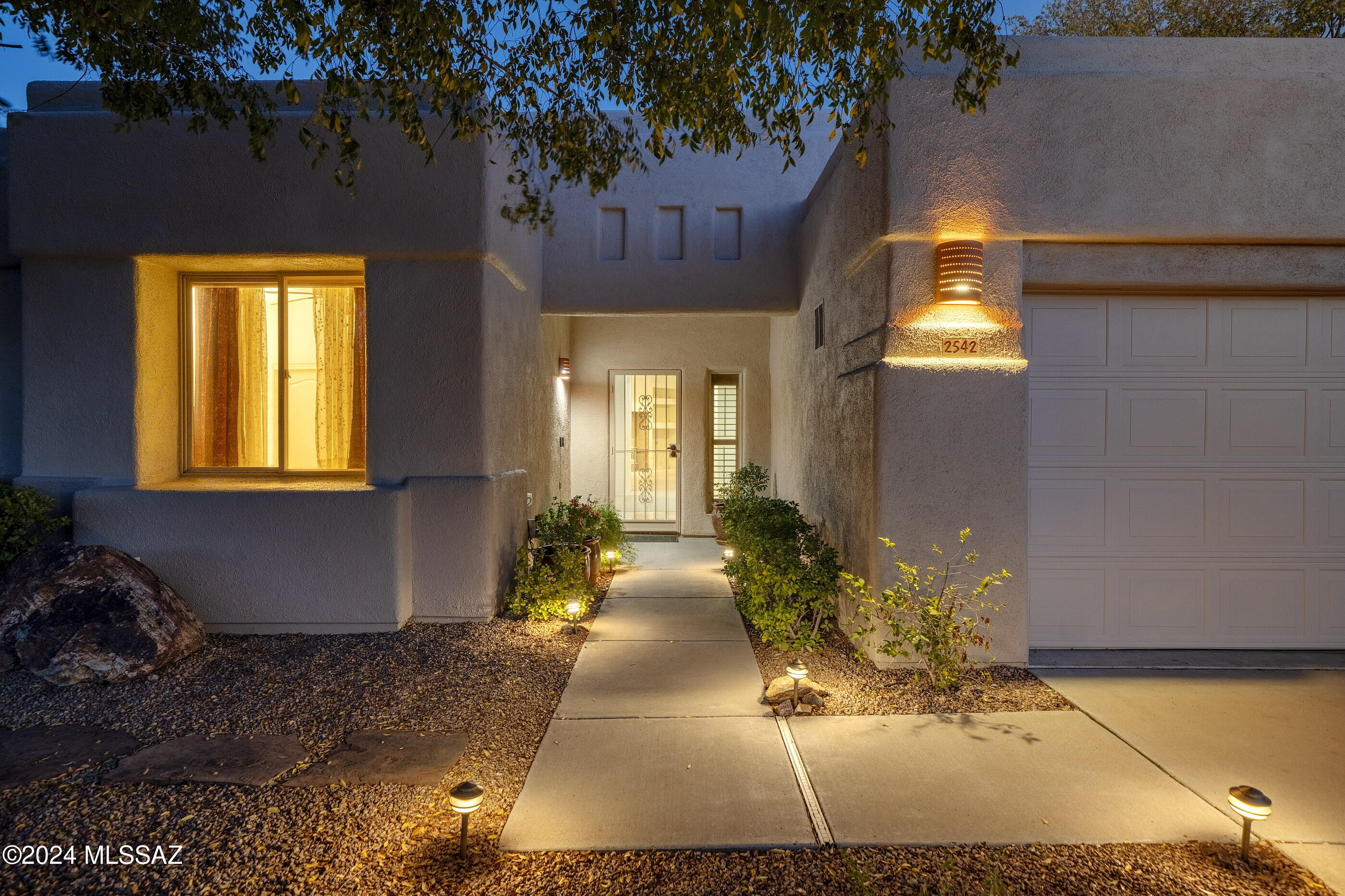 Rancho Esperero (1-343) - Residential