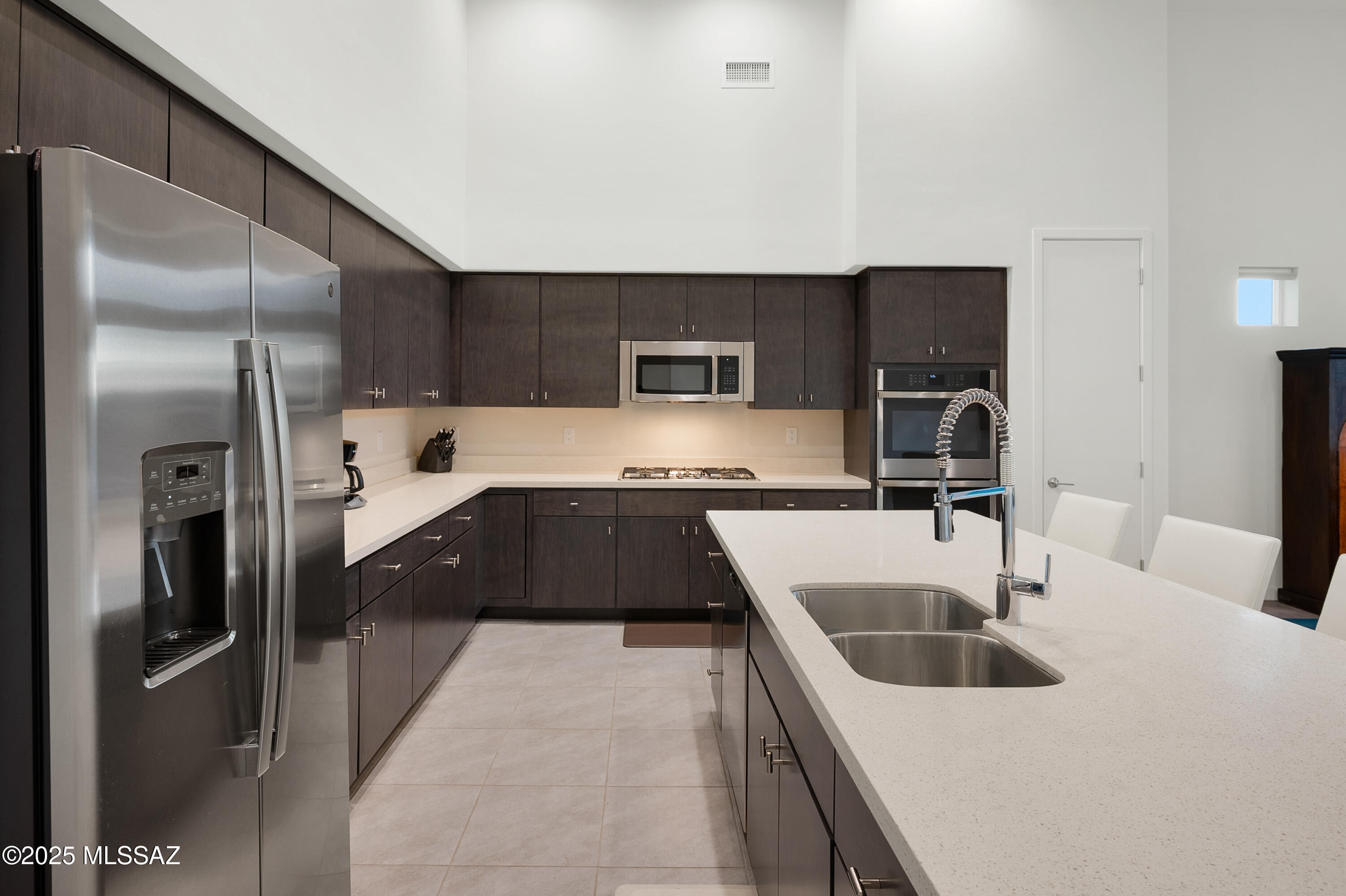 Ventana View - Residential