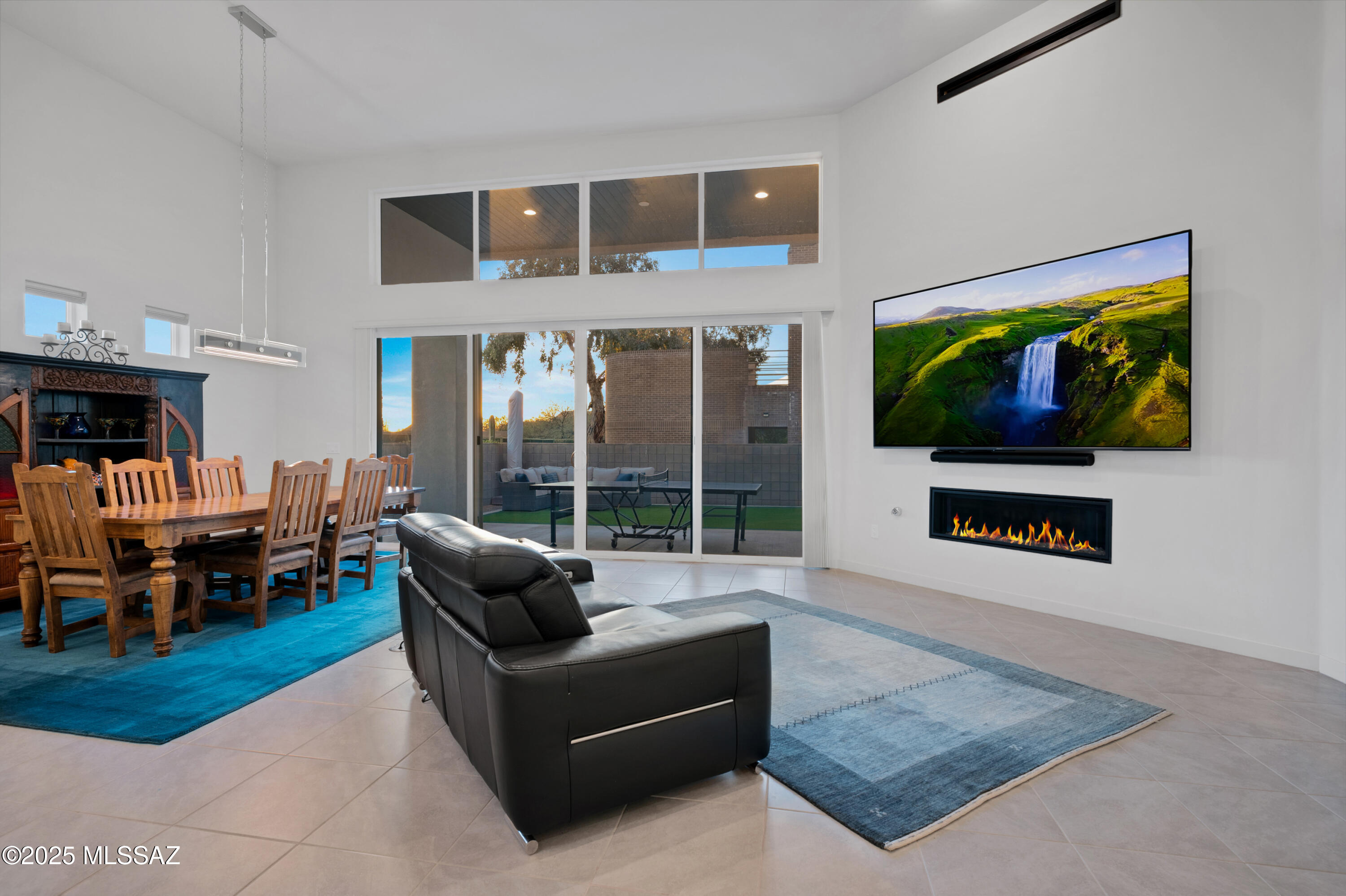 Ventana View - Residential