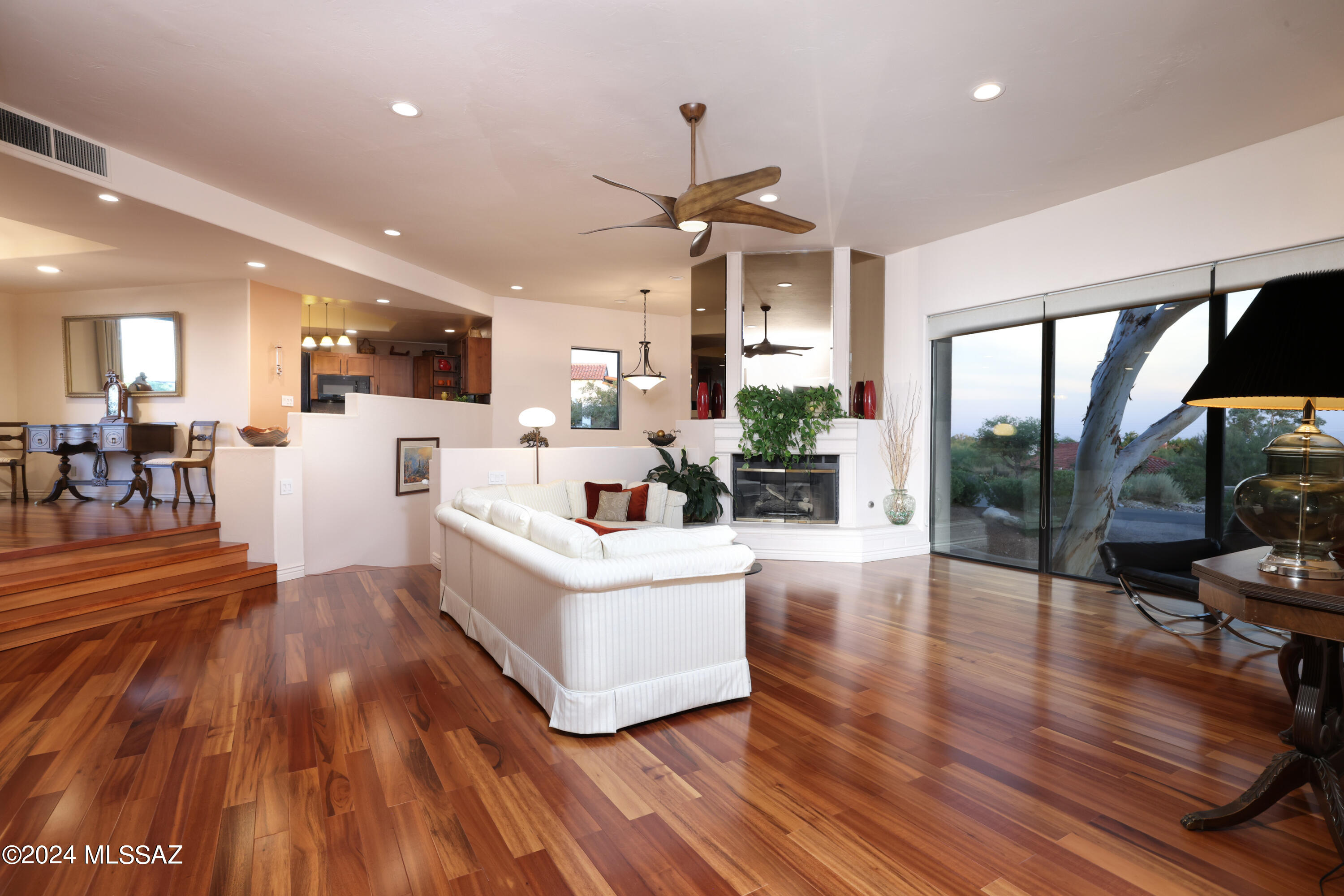 Westward Look Heights(1-45) - Residential