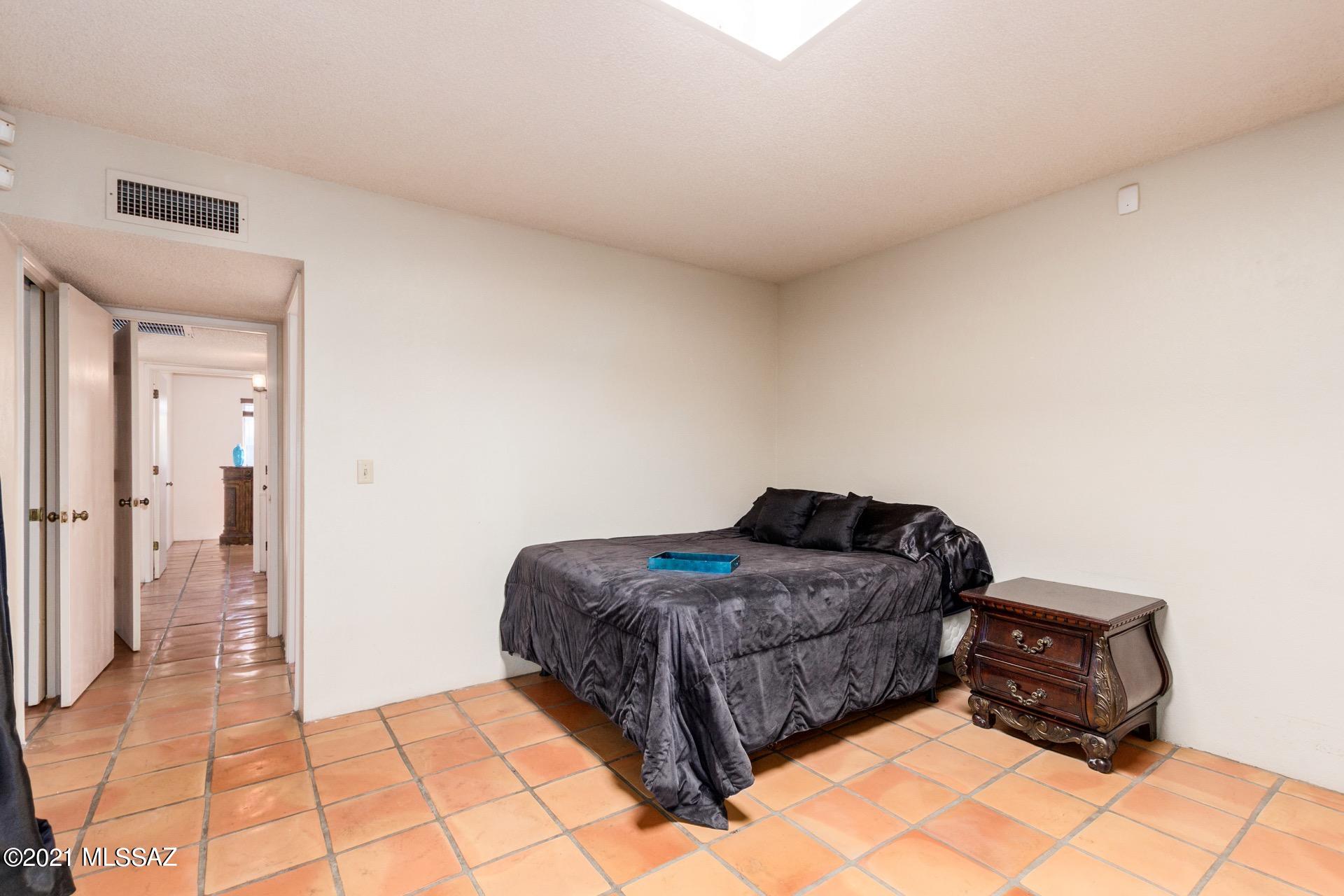 McCormick Place Twnhms Blk II (1-114) - Residential
