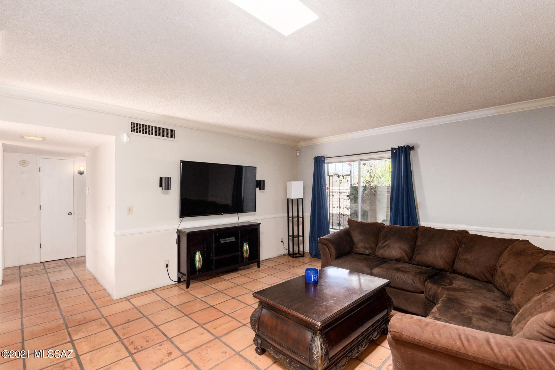 McCormick Place Twnhms Blk II (1-114) - Residential