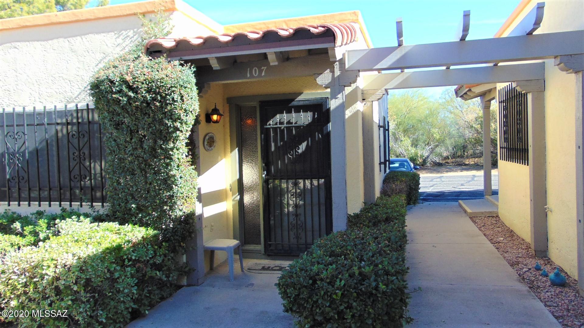 FULLY FURNISHED end-unit condo in Green Valley Resort Homes available for rent during the season!! 1 bedroom, 1 bathroom home featuring all tile floors and Green Valley Rec available if the tenant(s) want it with ALL utilities included at $1,600 a month. This is a 55 and up community. Available NOW!! Call Property Manager Sue Jones at 520-603-5451.