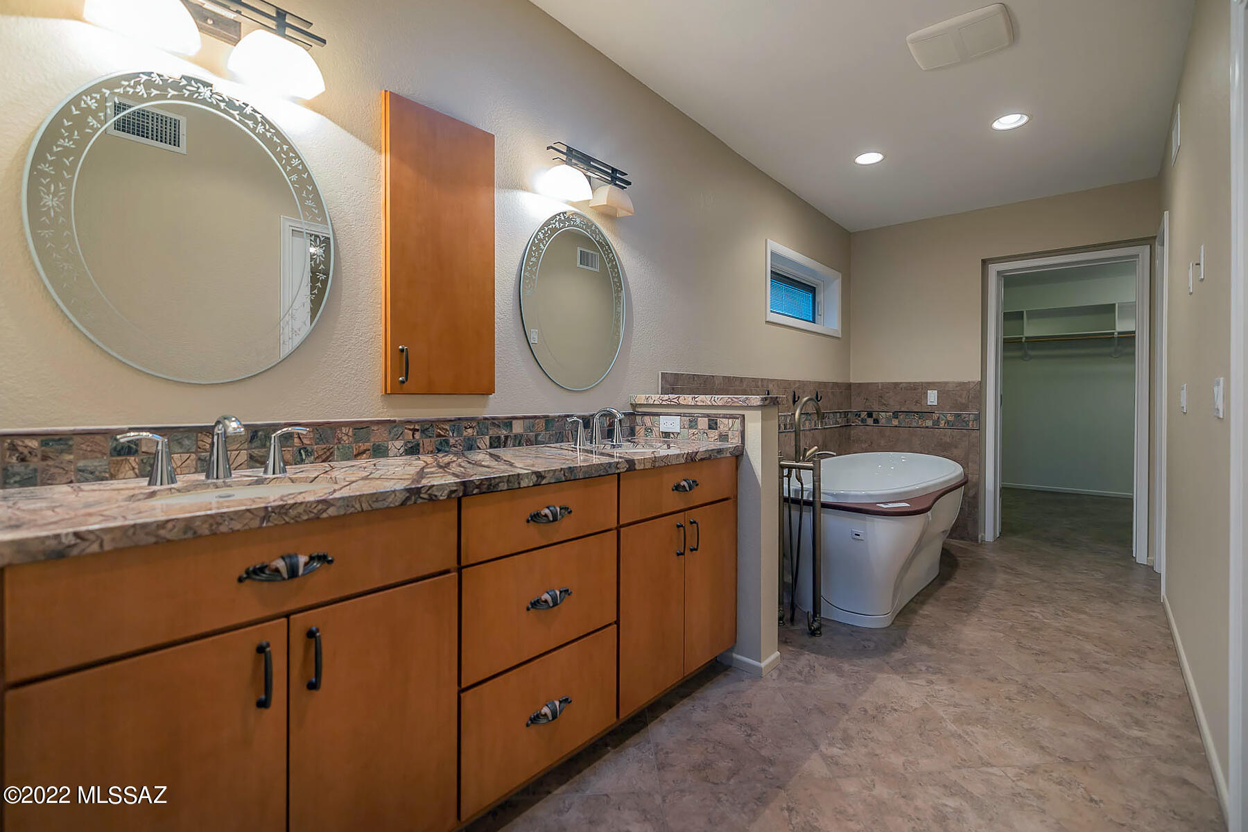 Bridlewood West (42-102) - Residential