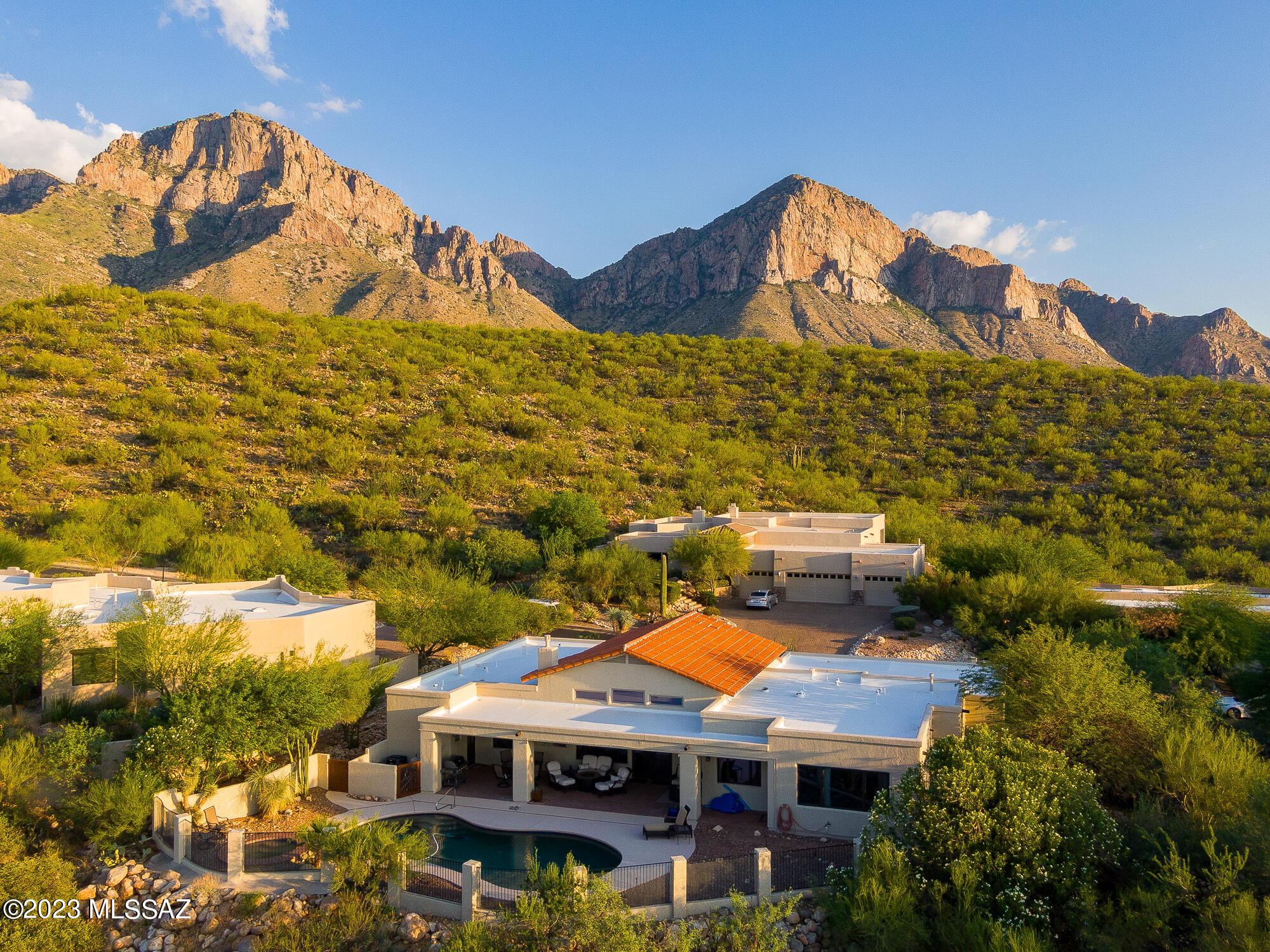 La Reserve (1-24) - Residential