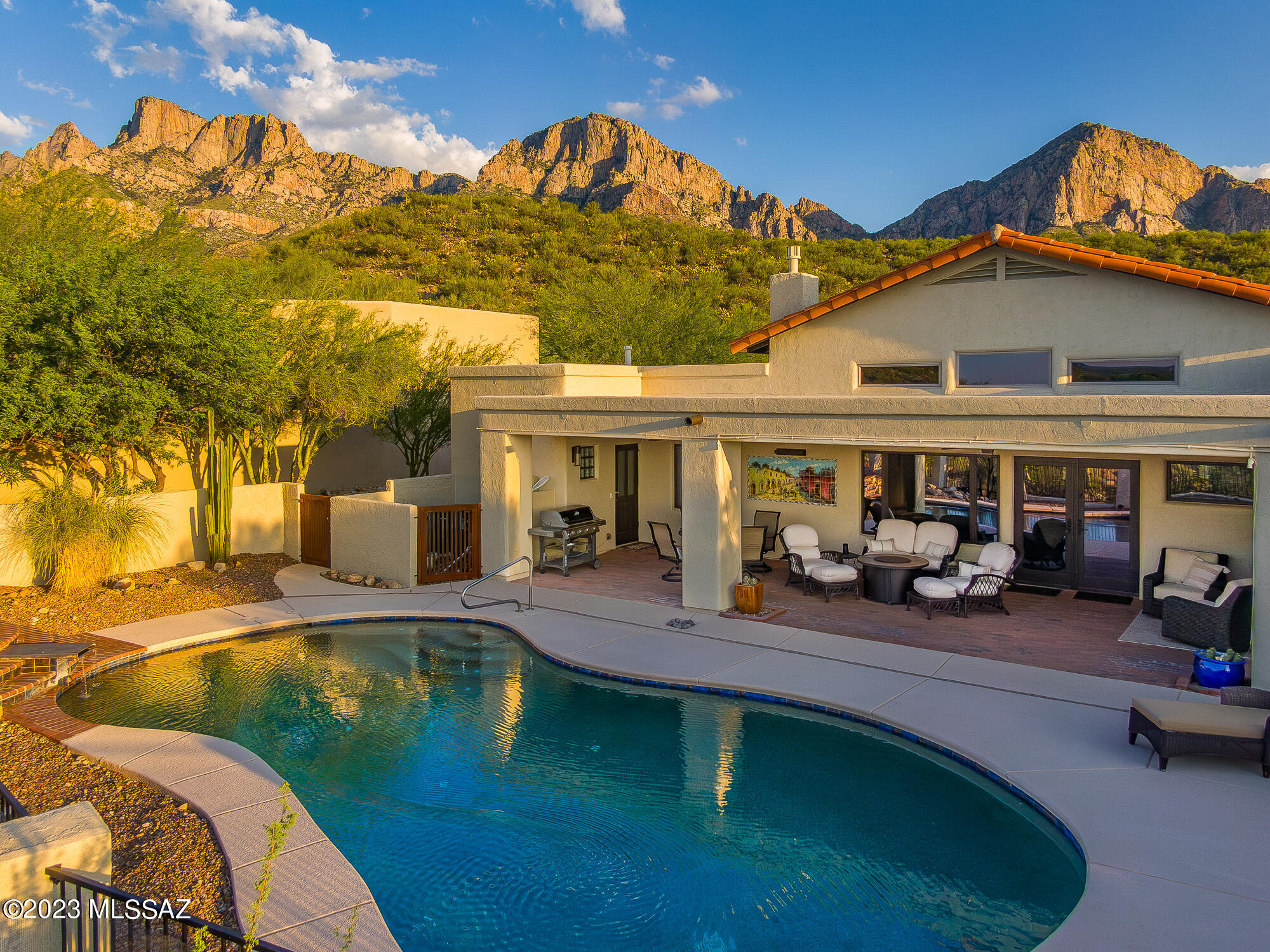 Located in highly desirable gated La Reserve! 
Enjoy dramatic City and Mountain Views from this private hillside sanctuary.   Seldom do you see an open, gracious floor plan that uses every square foot to it's advantage.  
Superior upgrades include wood clad custom Anderson Windows, Travertine, wood floors, Wolf Range, Stainless Steel Appliances, custom wood cabinetry, quartz counters and so much more.  
Stunning kitchen remodel by award winning designer Lori Caroll.  
The sumptuous Primary Bedroom boasts custom walk in closet, jetted bathtub and huge shower.
Split floorplan is ideal for guests and all bedrooms have their own private baths!   
Seamless outdoor living with resort style pool, spa and inviting covered patio.  
Oversized 3 car garage and 2019 Mechanicals. See it today!