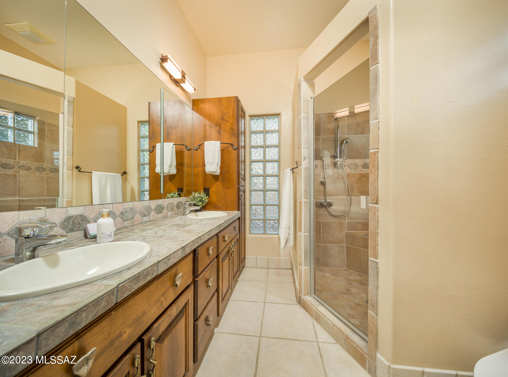 La Reserve (1-24) - Residential